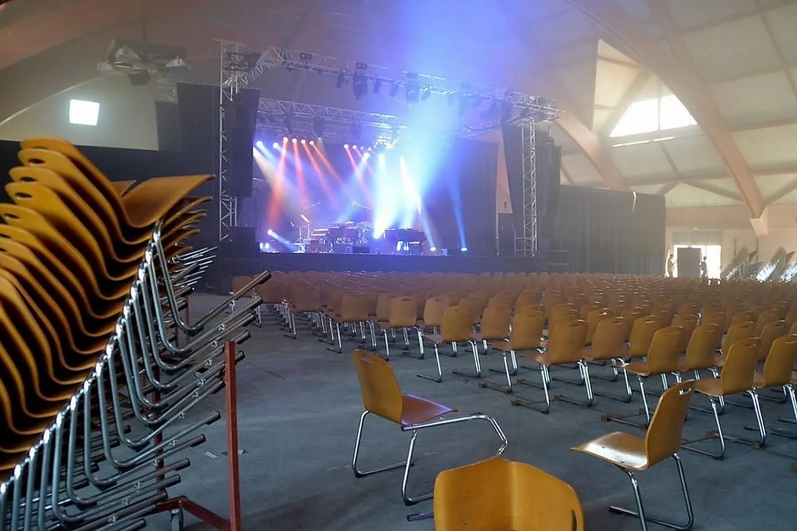 Lieux événementiels, CENTRE INTERNATIONAL DE RENCONTRES