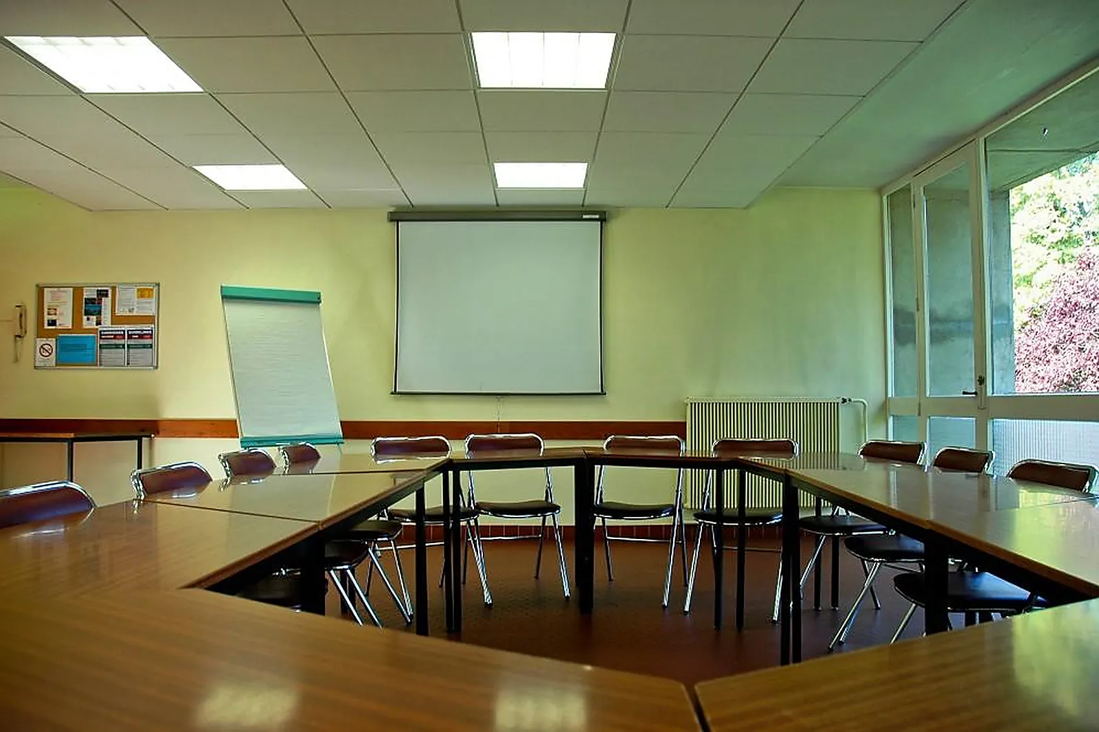 Lieux événementiels, CENTRE INTERNATIONAL DE SÉJOUR LE ROCHETON