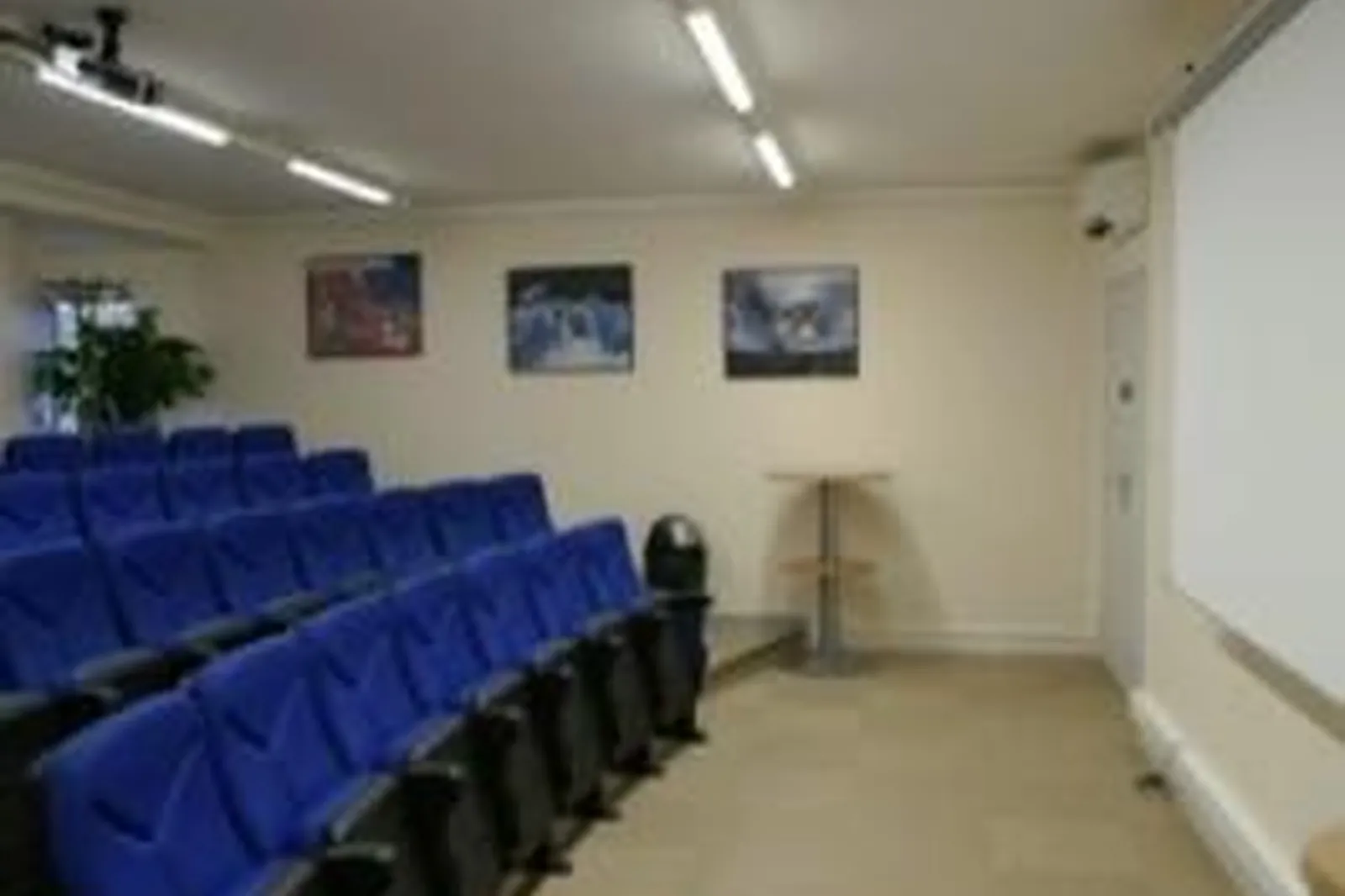 Lieux événementiels, CENTRE INTERNATIONAL POUR L'AÉRONAUTIQUE ET LE SPATIAL