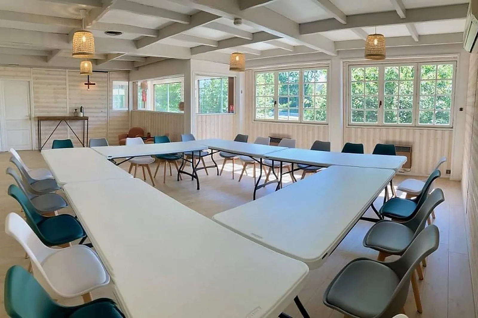 Lieux événementiels, CENTRE LE COMTE