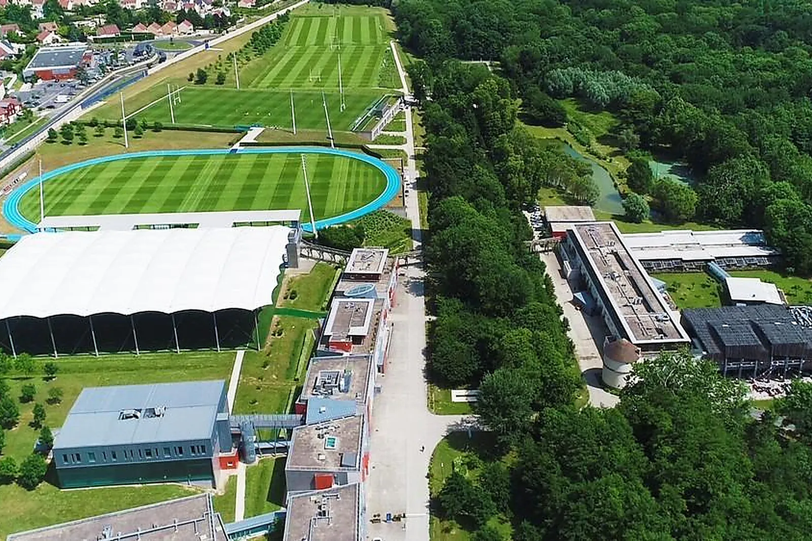 Lieux événementiels, CENTRE NATIONAL DE RUGBY