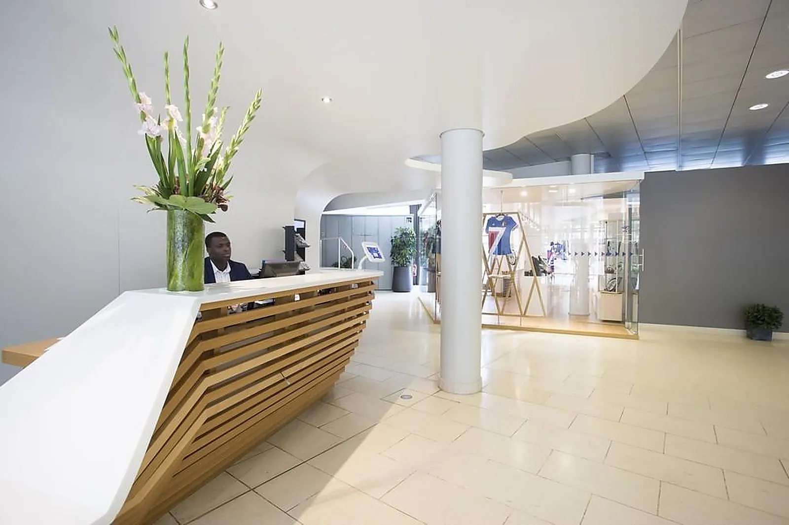 Lieux événementiels, CENTRE NATIONAL DE RUGBY