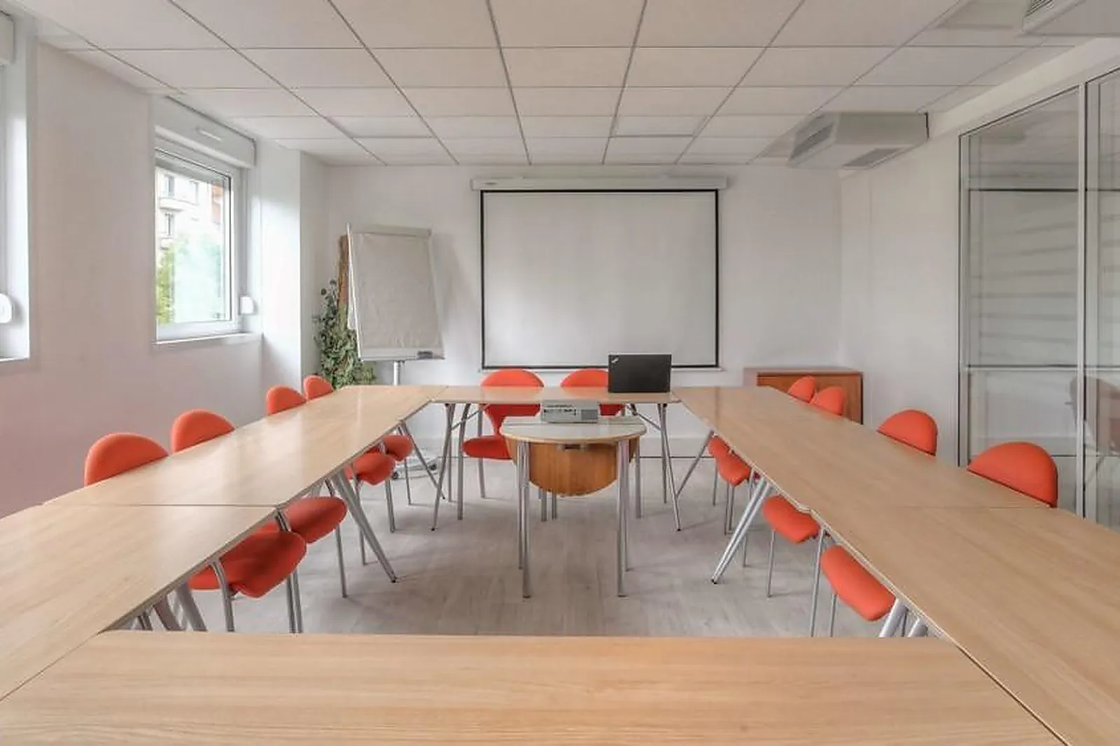 Lieux événementiels, CENTRE D'AFFAIRES BERTHELOT