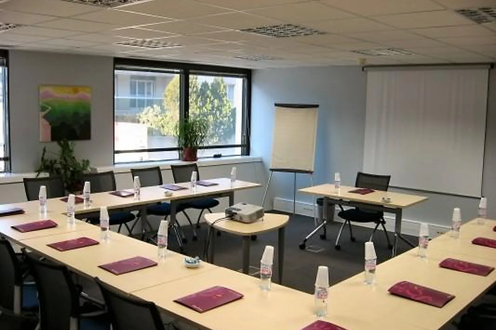 Lieux événementiels, CENTRE D'AFFAIRES EMERGENCE AGUESSEAU