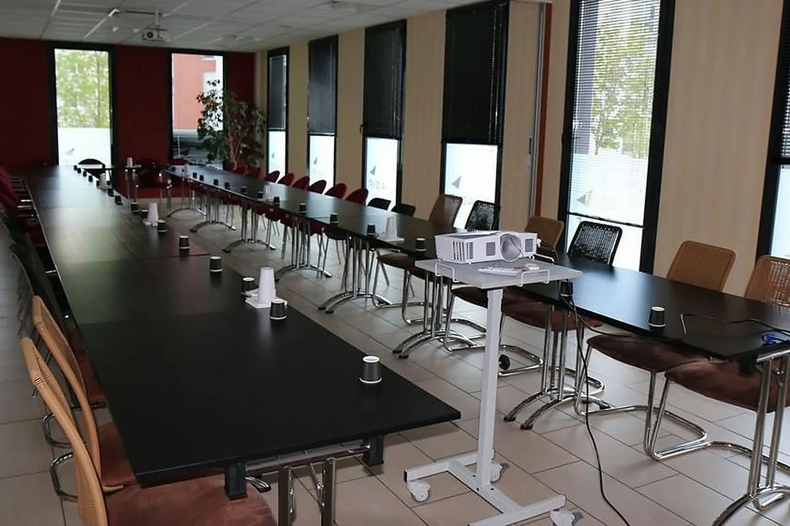 Lieux événementiels, CENTRE D'AFFAIRES REIMS CLAIRMARAIS