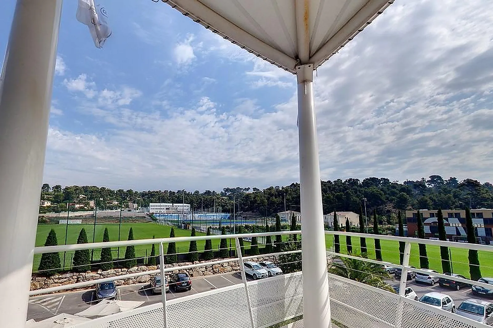 Lieux événementiels, CENTRE D'ENTRAÎNEMENT ROBERT LOUIS-DREYFUS