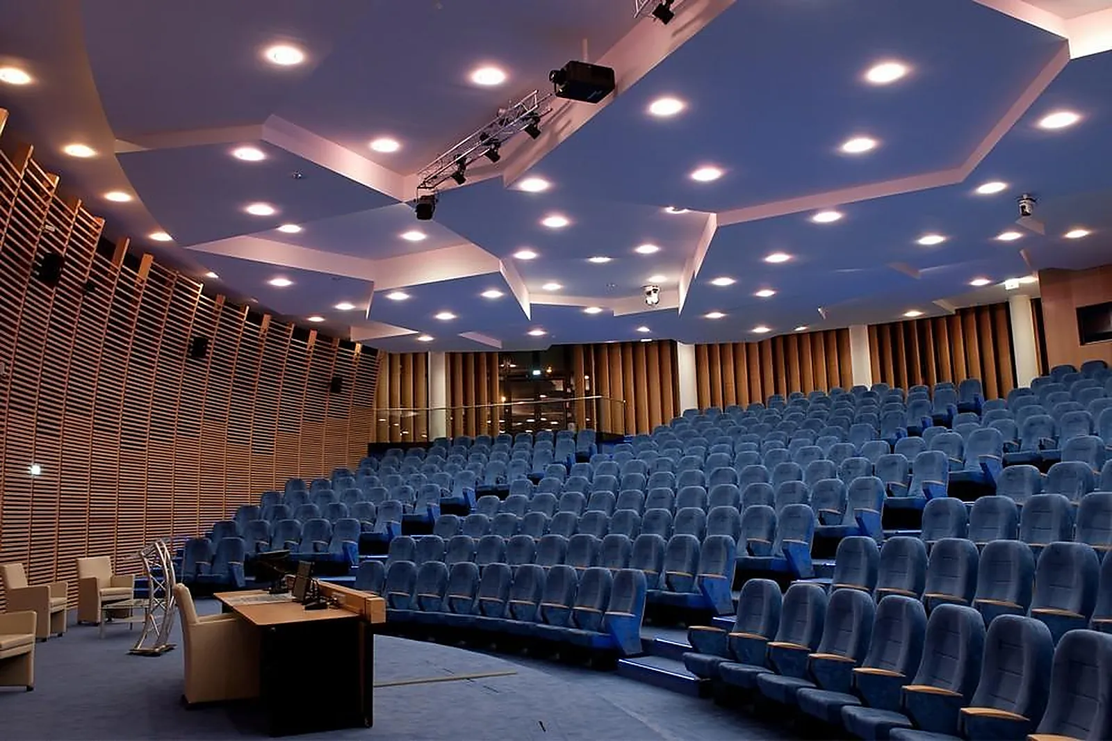 Lieux événementiels, CENTRE DE CONFÉRENCE DU CRÉDIT AGRICOLE