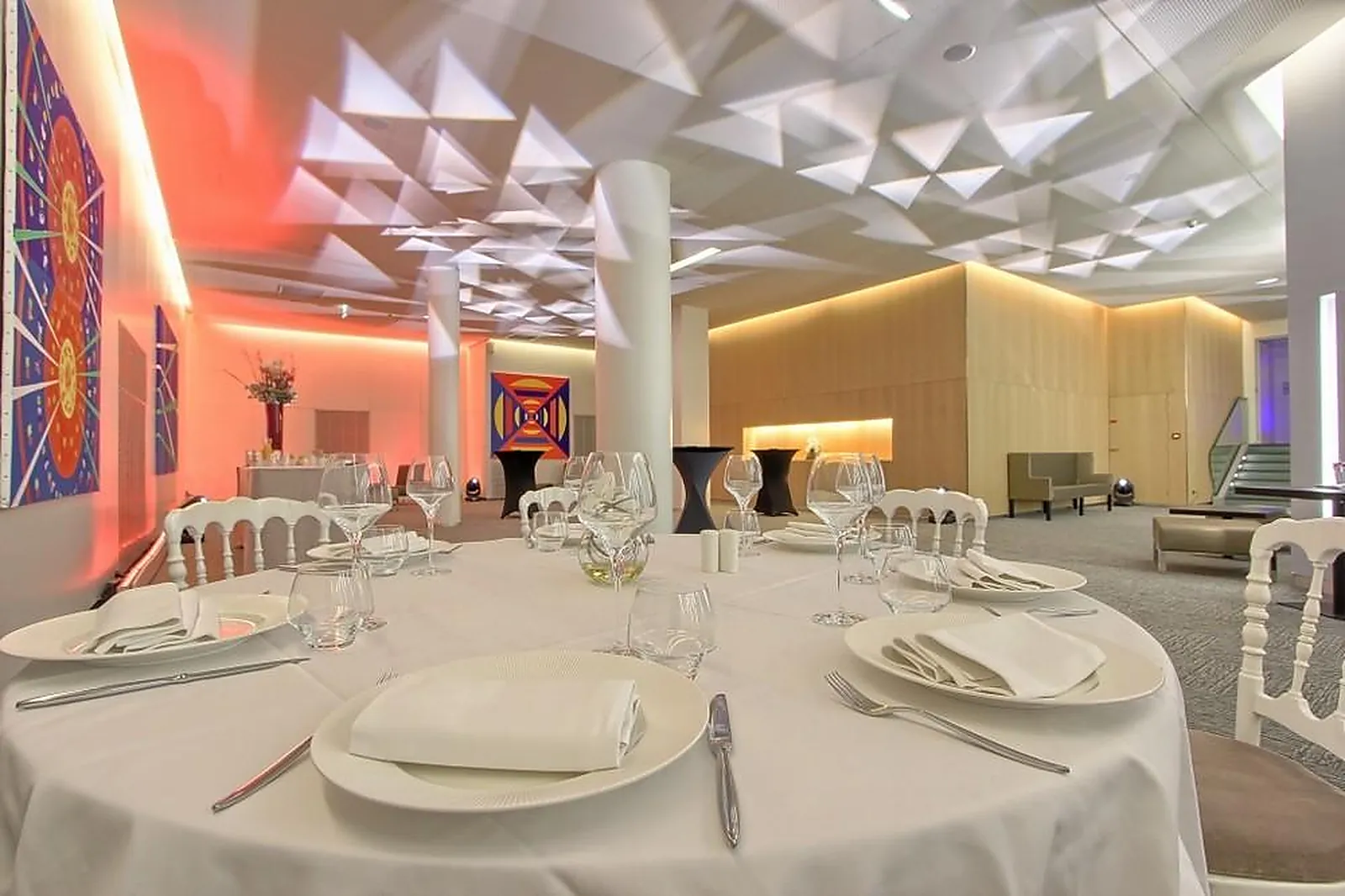 Lieux événementiels, CENTRE DE CONFÉRENCES CAPITAL 8