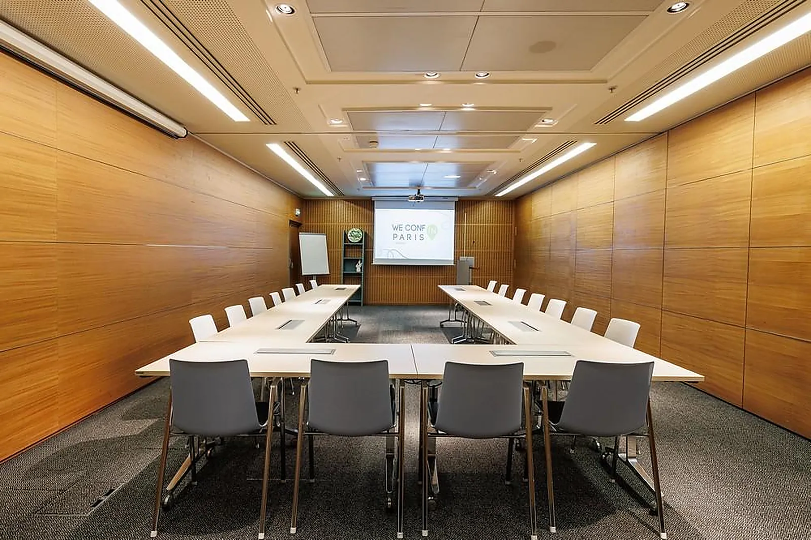 Lieux événementiels, CENTRE DE CONFÉRENCES COEUR DÉFENSE