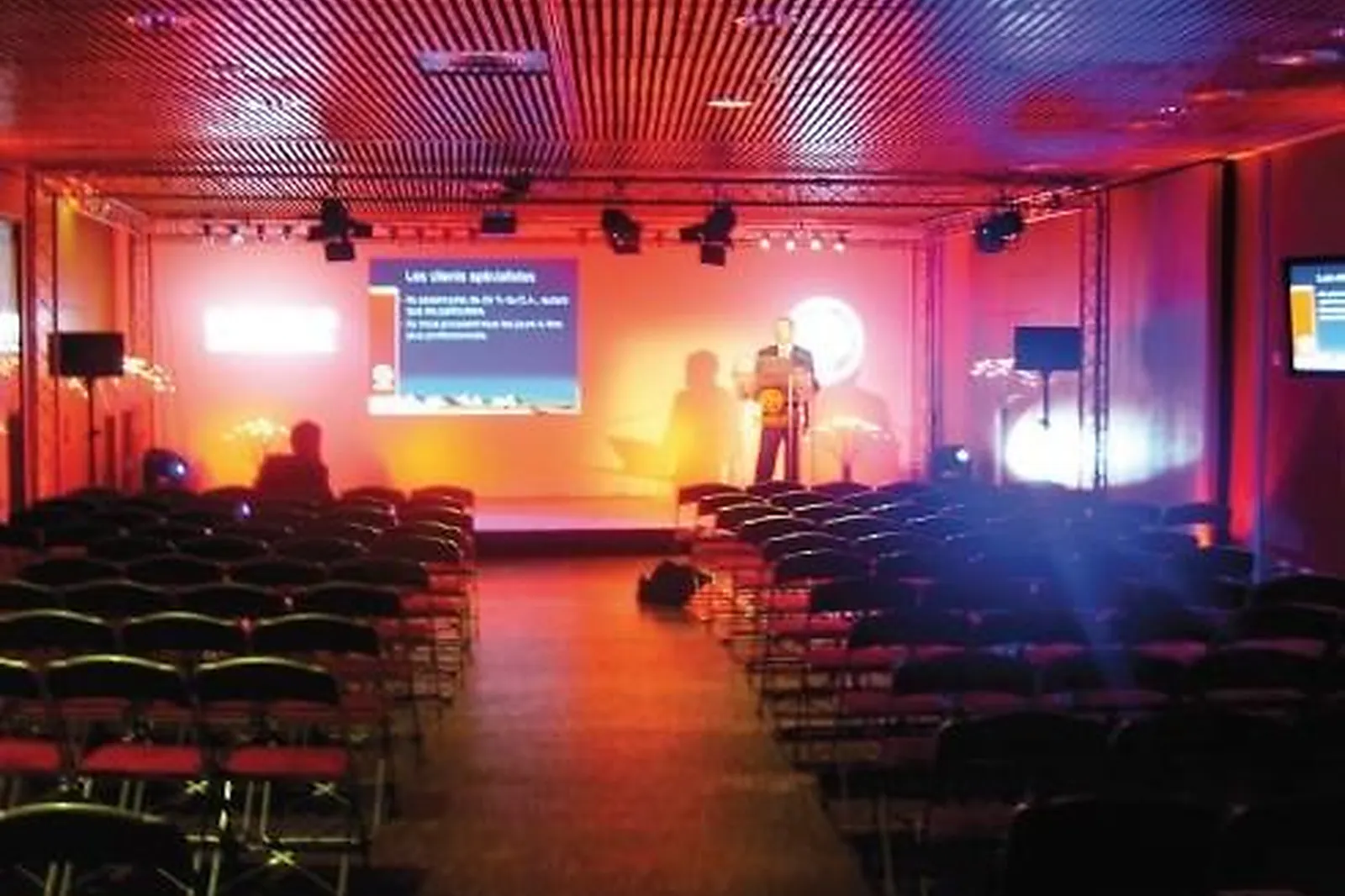 Lieux événementiels, CENTRE DE CONFERENCES D'ORLEANS