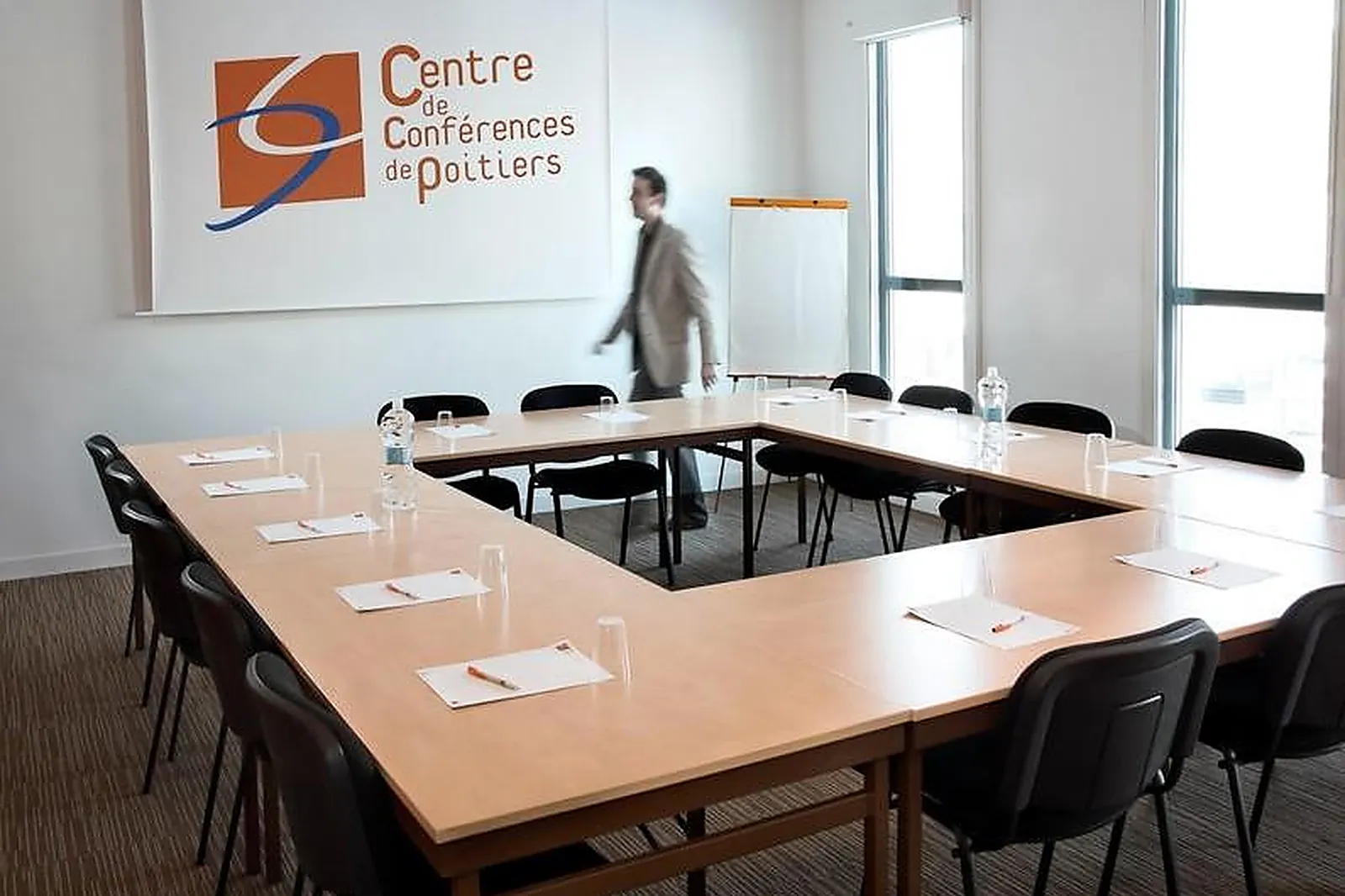 Lieux événementiels, CENTRE DE CONFÉRENCES DE POITIERS