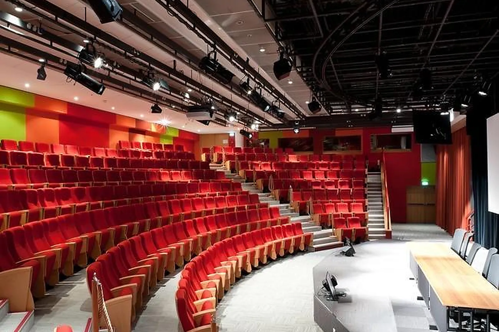 Lieux événementiels, CENTRE DE CONGRÈS CITÉ MONDIALE