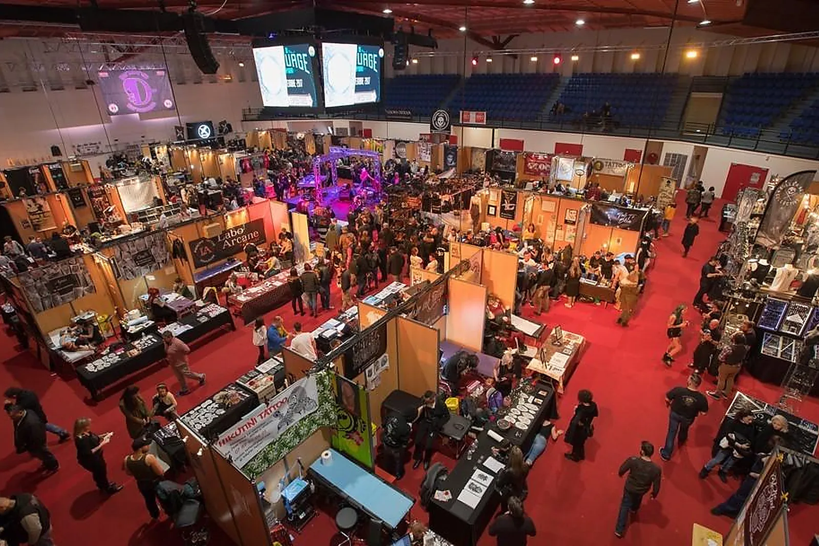 Lieux événementiels, CENTRE DE CONGRÈS LE DÔME