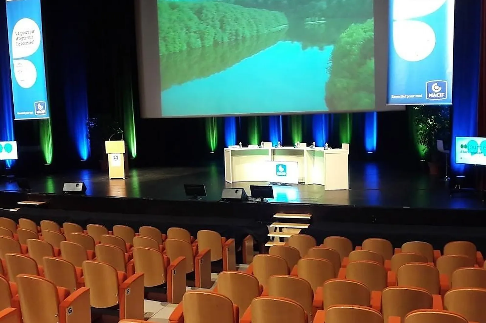 Lieux événementiels, CENTRE DE CONGRES LES ATLANTES