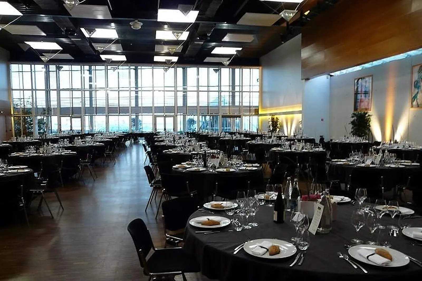 Lieux événementiels, CENTRE DE CONGRES LES ATLANTES