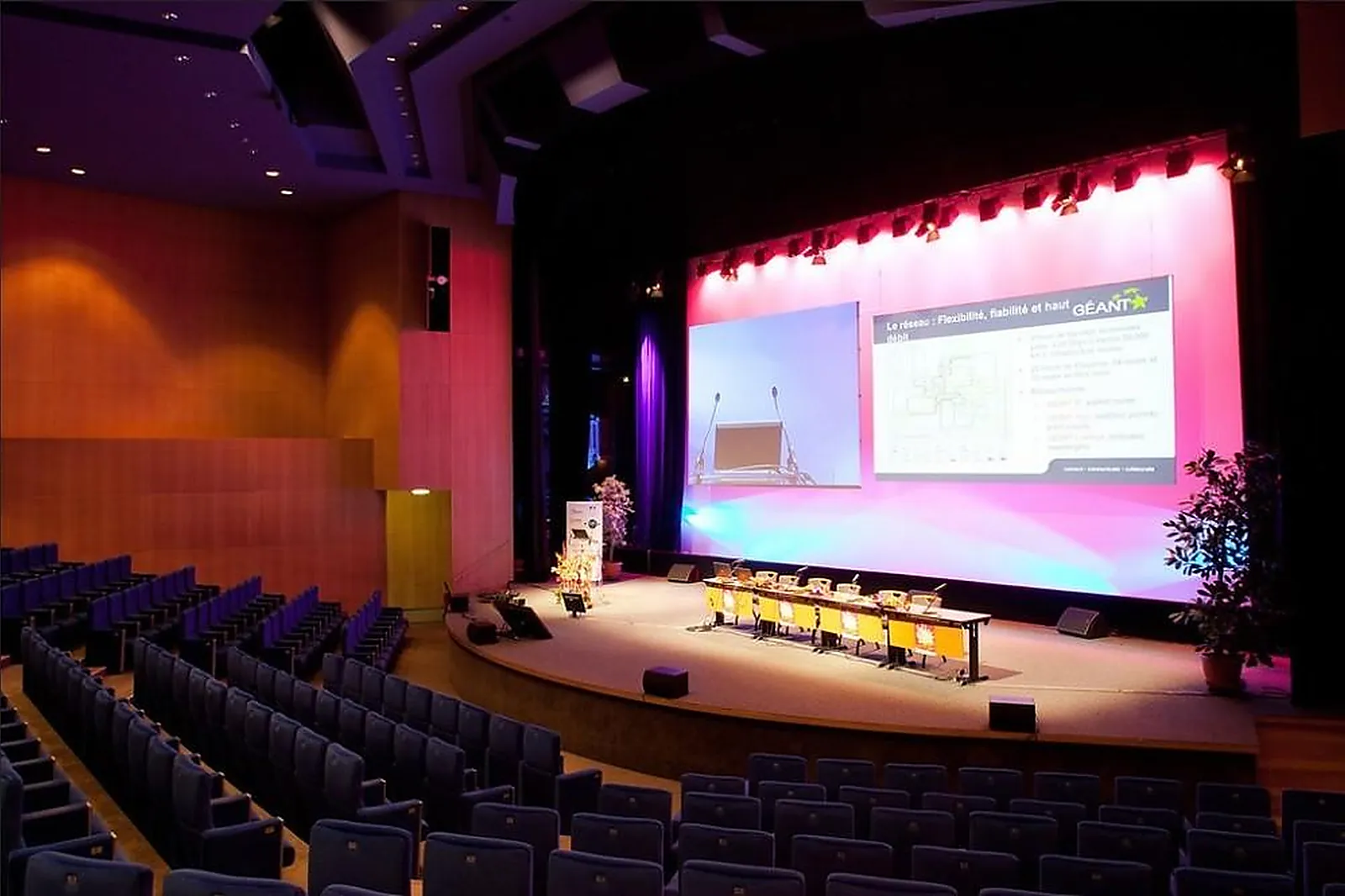 Lieux événementiels, CENTRE DE CONGRES PIERRE BAUDIS