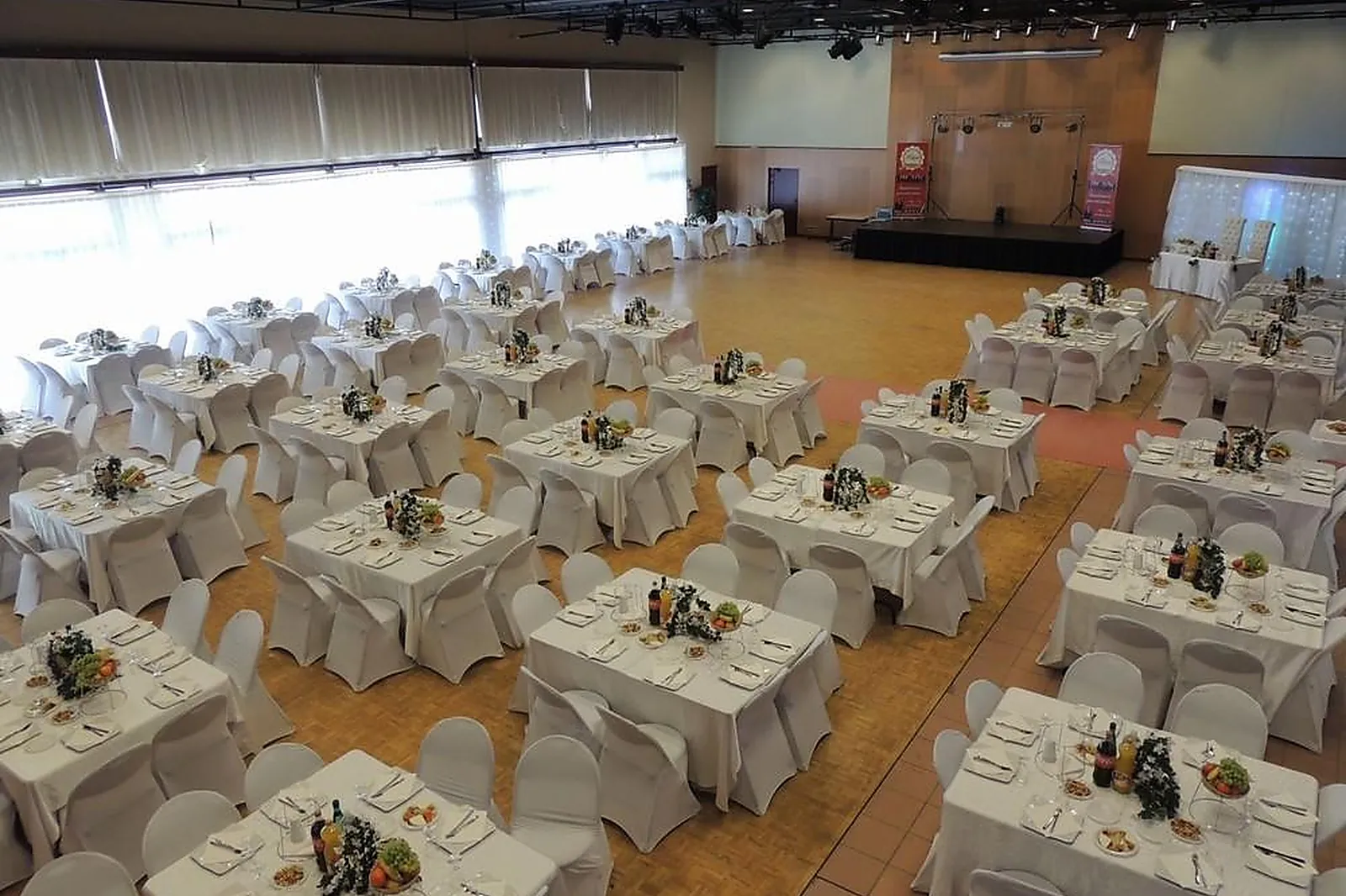 Lieux événementiels, CENTRE DE CONGRÈS LA FLEURIAYE