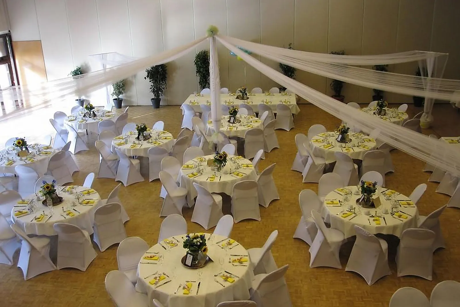 Lieux événementiels, CENTRE DE CONGRÈS LA FLEURIAYE