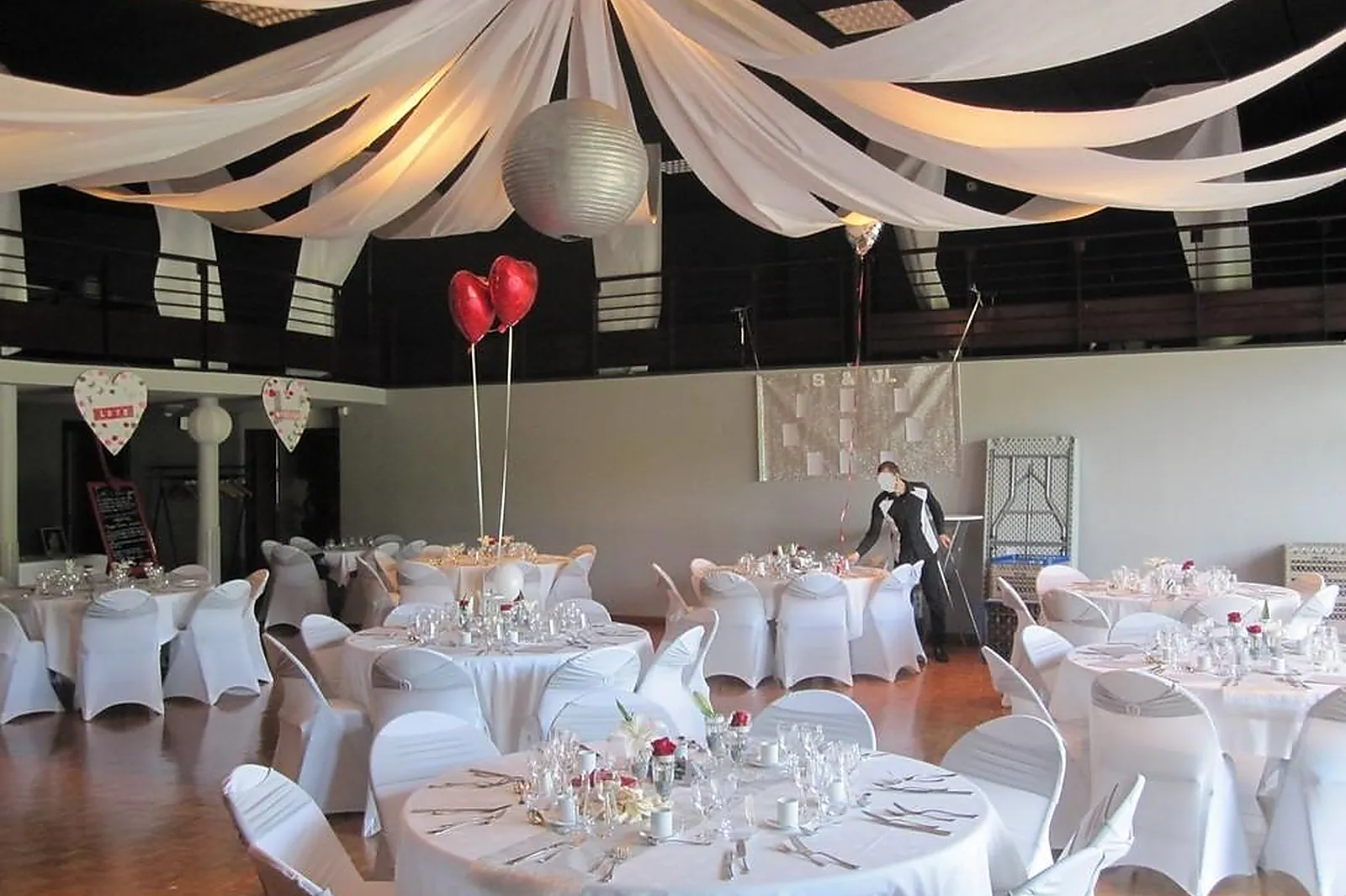 Lieux événementiels, CENTRE DE CONGRÈS LA FLEURIAYE