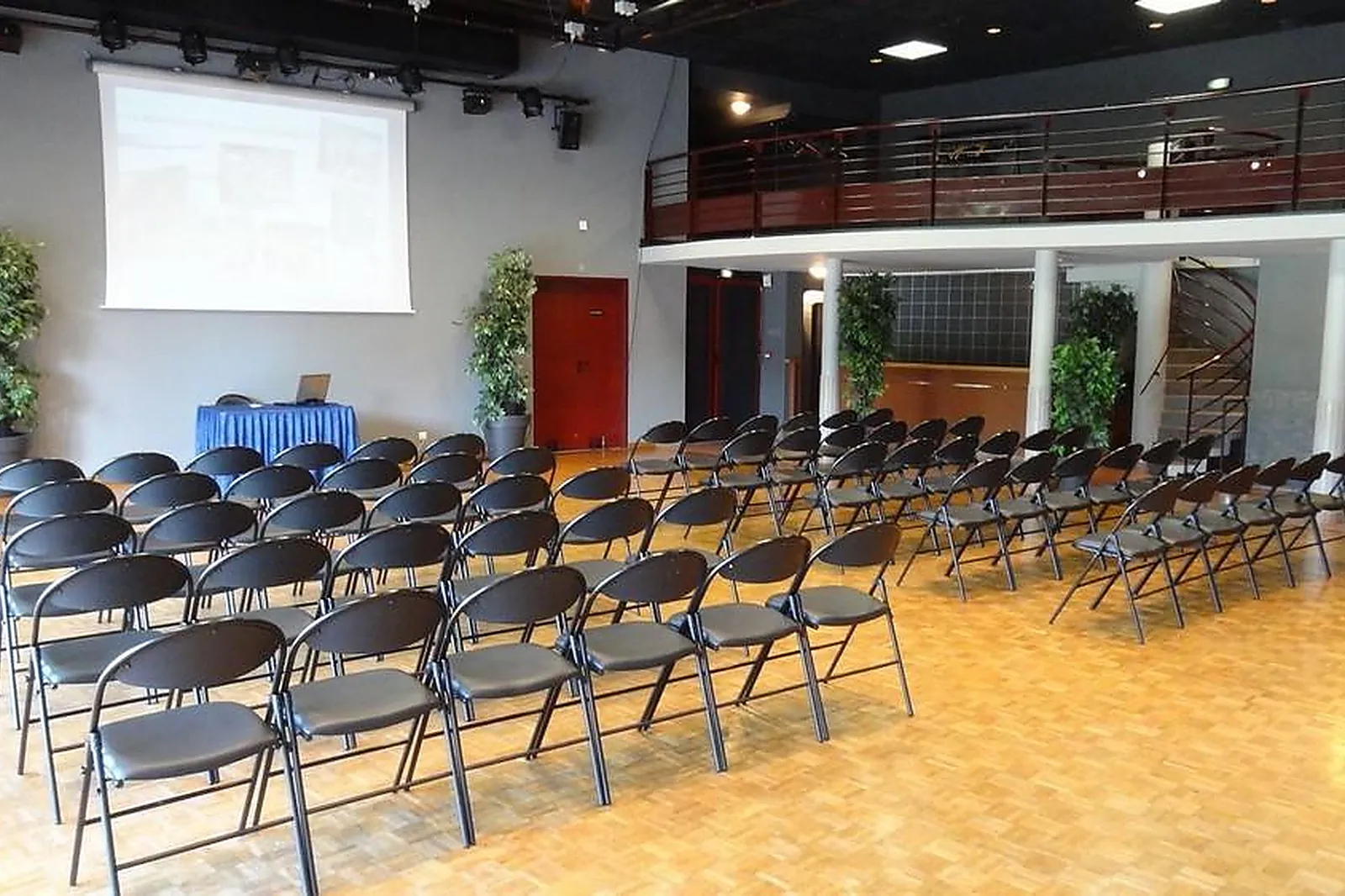 Lieux événementiels, CENTRE DE CONGRÈS LA FLEURIAYE