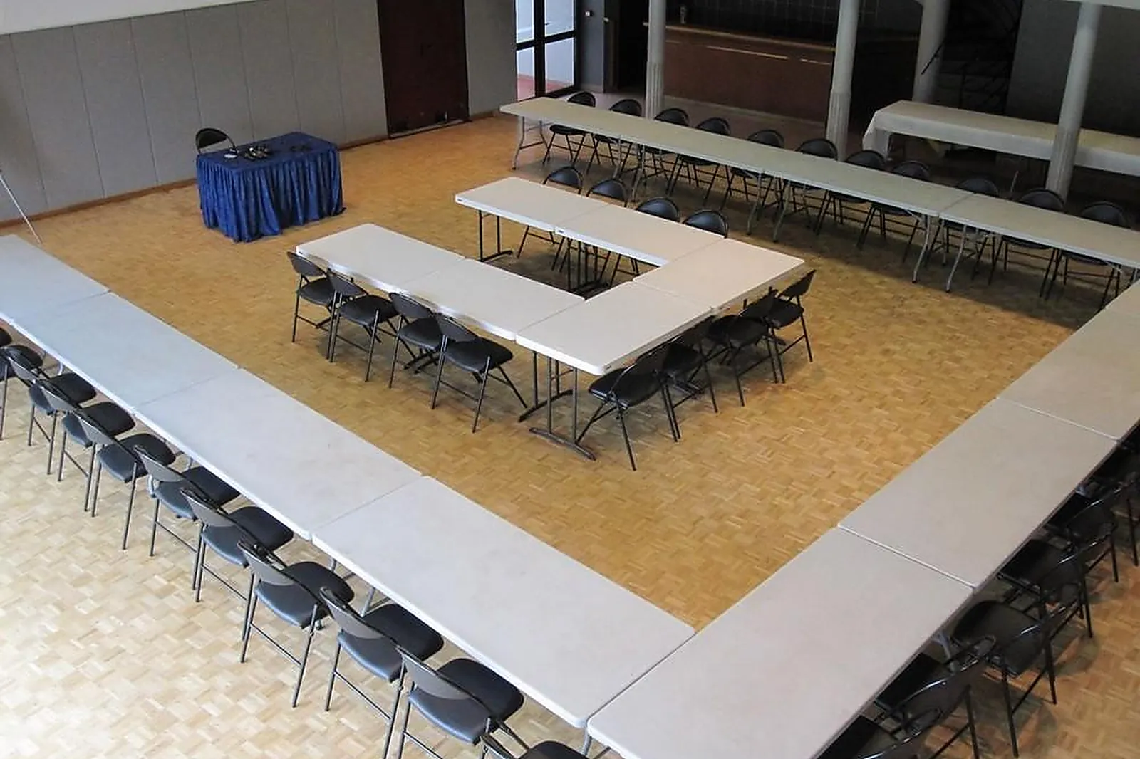 Lieux événementiels, CENTRE DE CONGRÈS LA FLEURIAYE