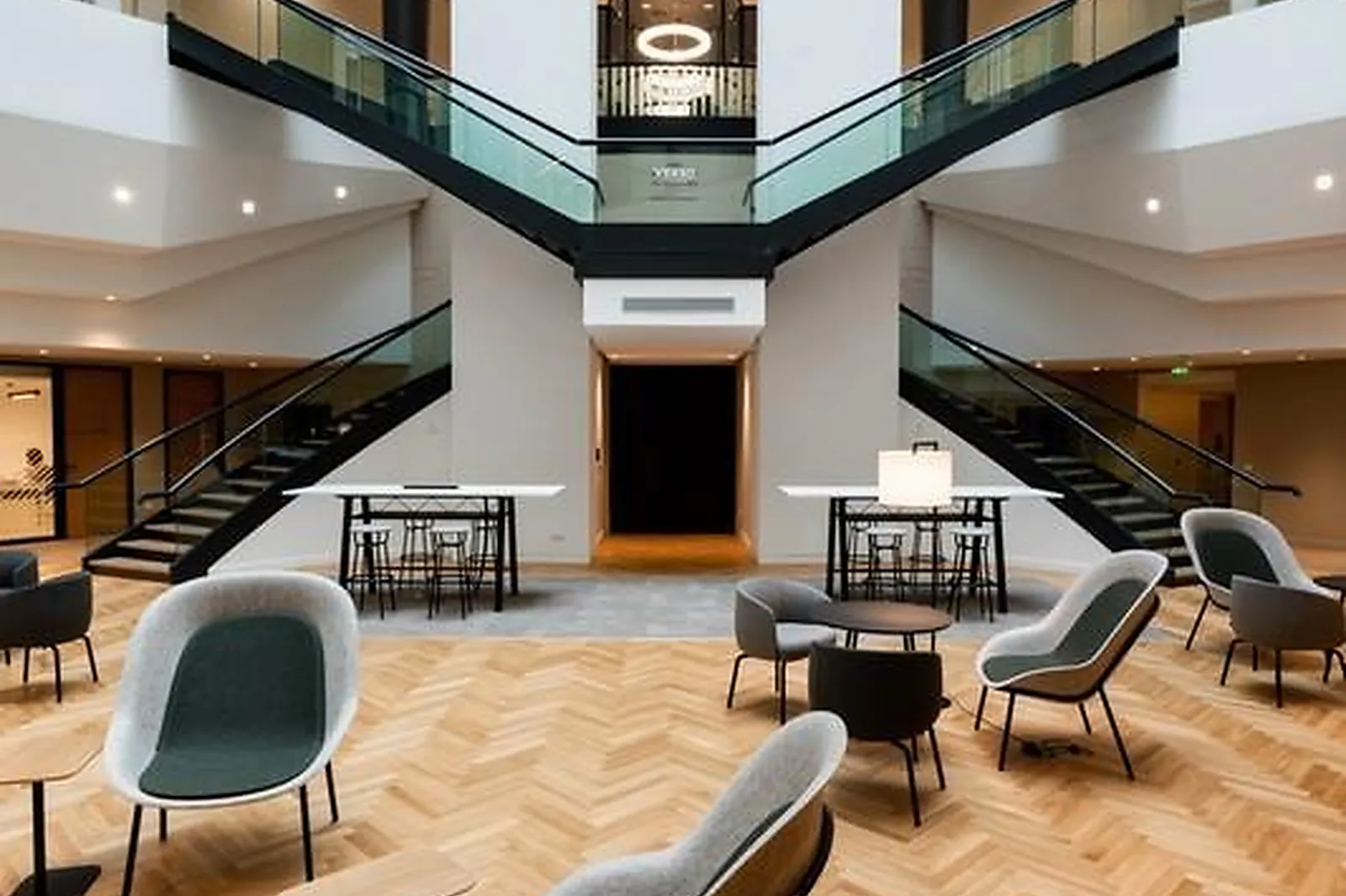 Lieux événementiels, CENTRE DE CONFÉRENCES VERSO BY VICTOIRE