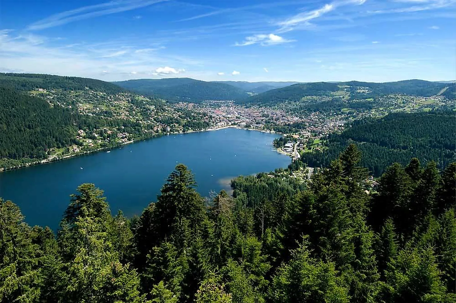 Lieux événementiels, CENTRE DES CONGRÈS - ESPACE L.A.C.