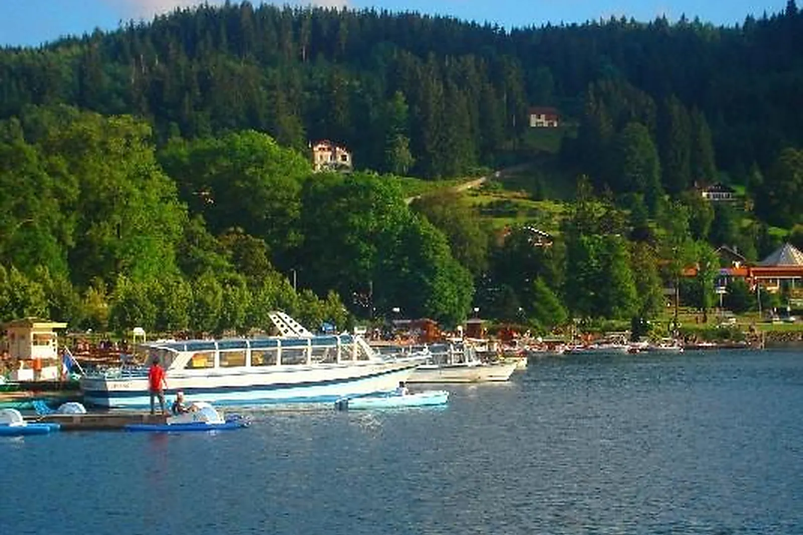 Lieux événementiels, CENTRE DES CONGRÈS - ESPACE L.A.C.