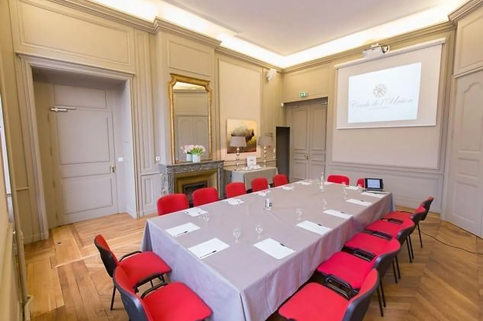 Lieux événementiels, CERCLE DE L'UNION