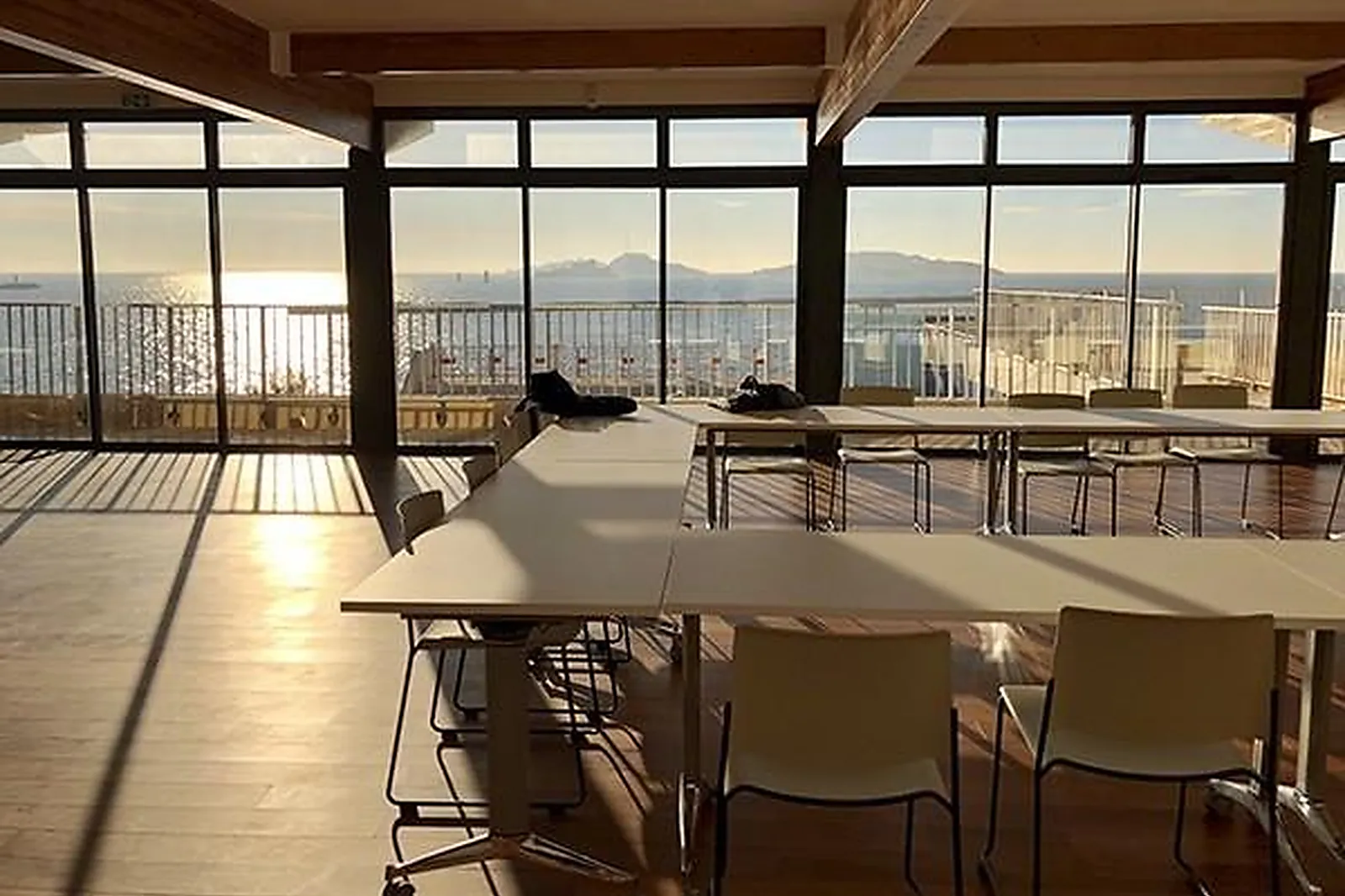 Lieux événementiels, CERCLE DES NAGEURS DE MARSEILLE