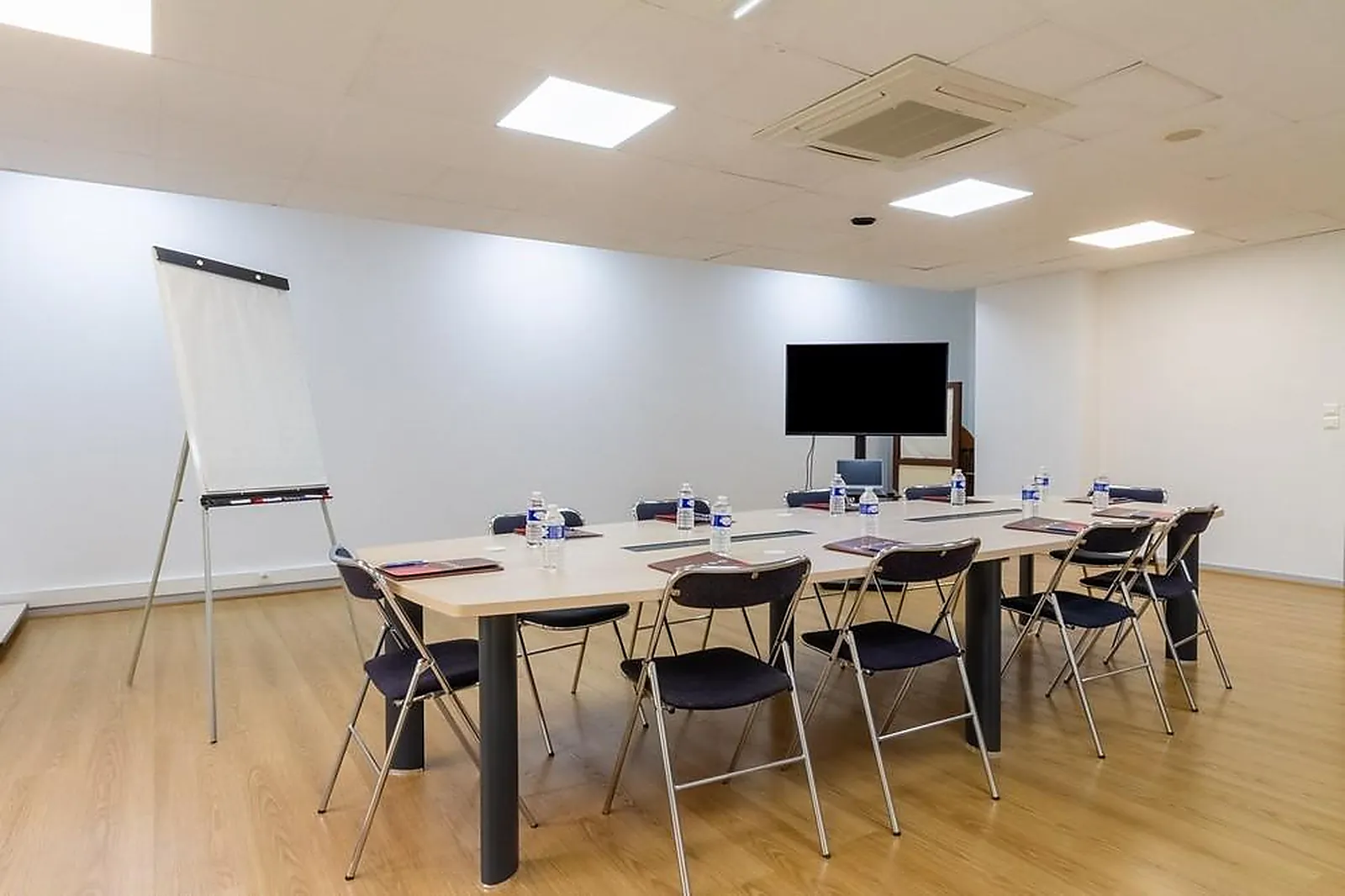 Lieux événementiels, CERISE HÔTEL NANTES LA BEAUJOIRE