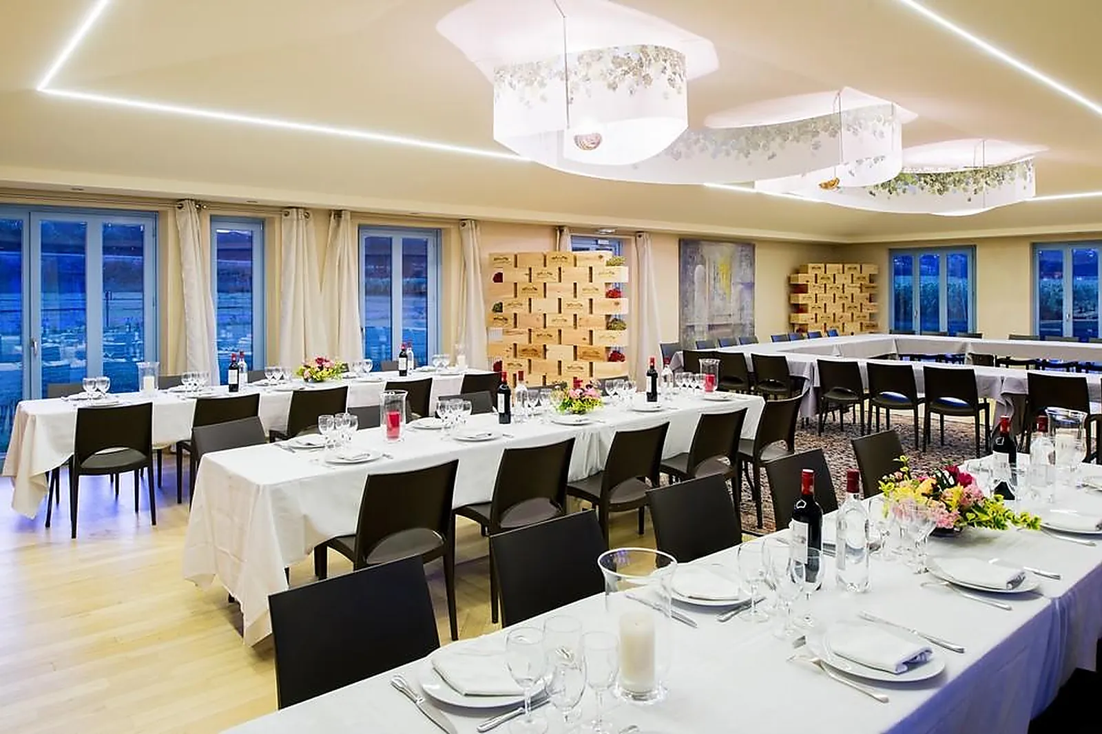 Lieux événementiels, CHAI DU CHÂTEAU D'EYRAN