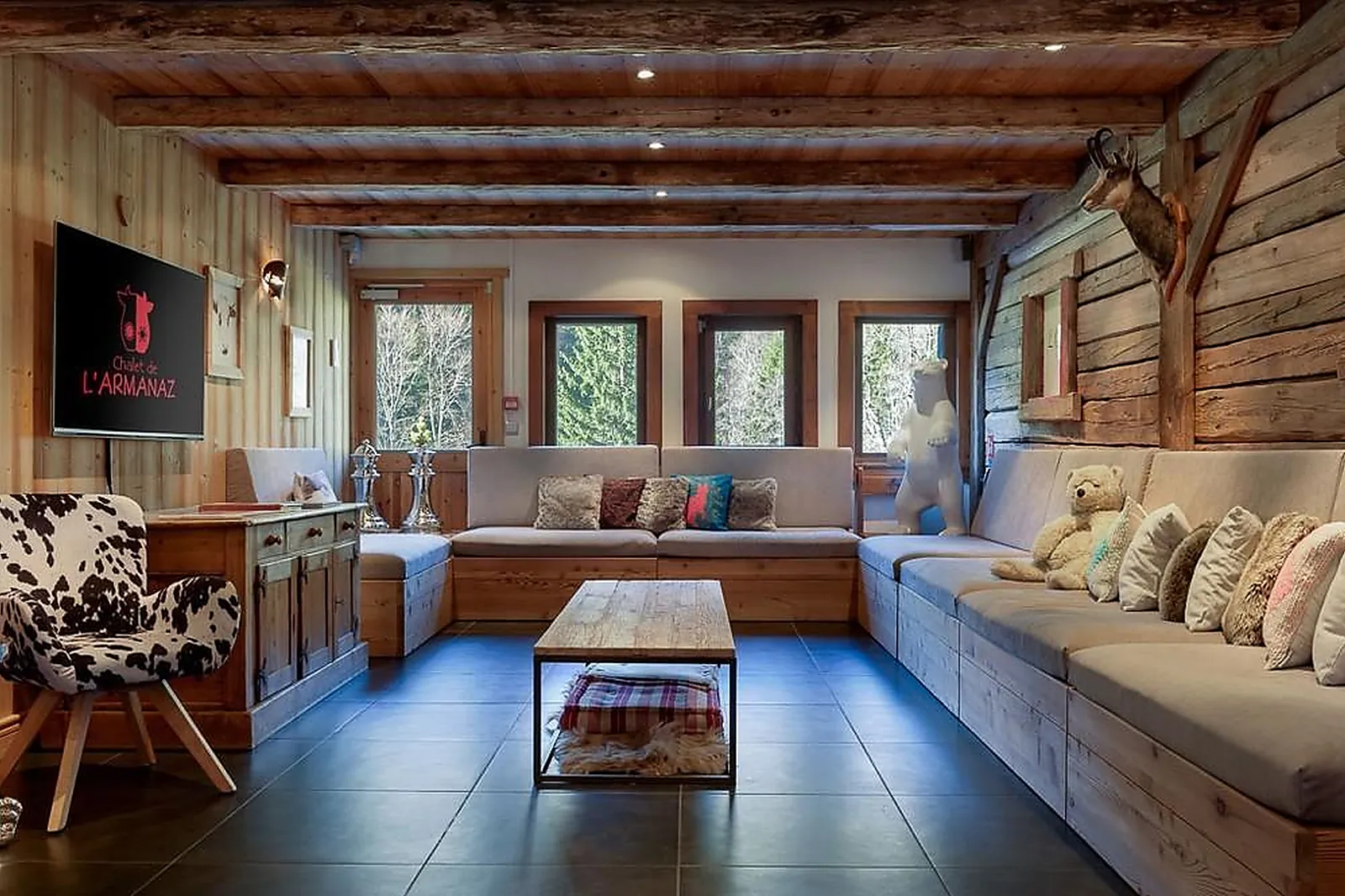 Lieux événementiels, CHALET DE LL&RSQUO;ARMANAZ