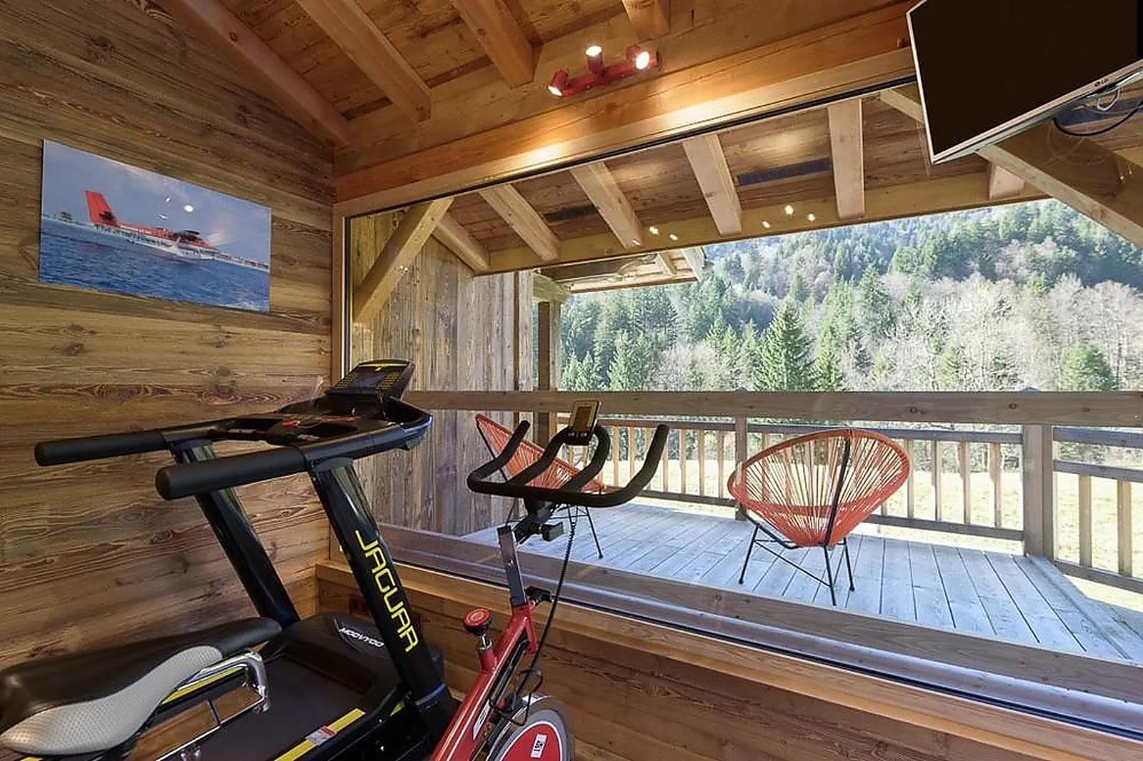 Lieux événementiels, CHALET DE LL&RSQUO;ARMANAZ