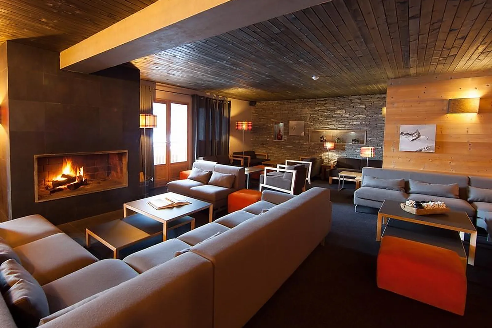 Lieux événementiels, CHALET HÔTEL KAYA LES MENUIRES