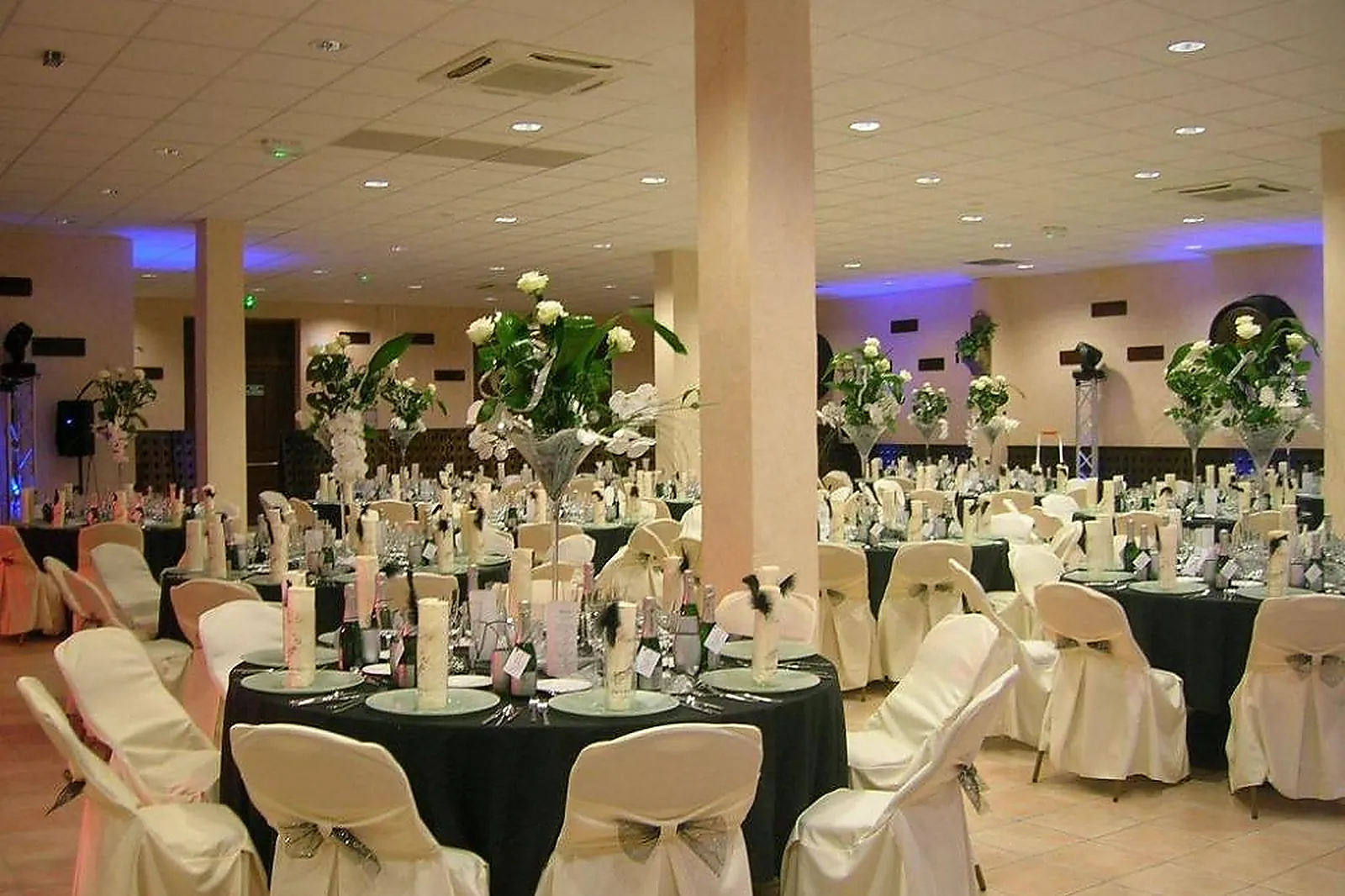 Lieux événementiels, CHAMPAGNE GEORGES CARTIER