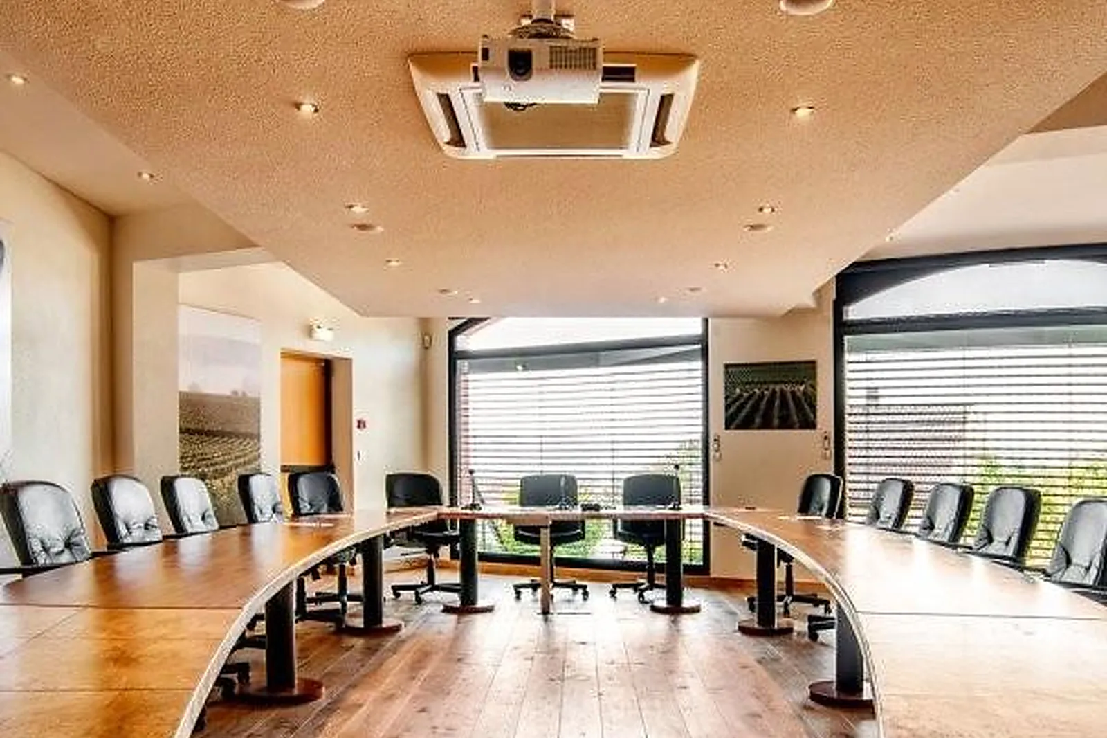 Lieux événementiels, CHAMPAGNE PANNIER