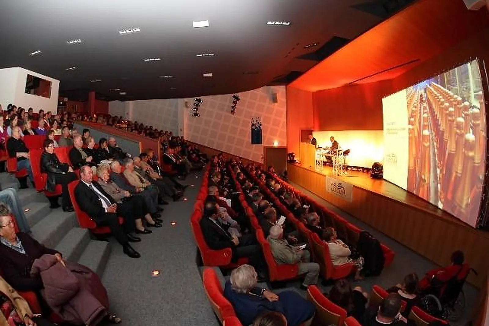 Lieux événementiels, CHAMPAGNE PANNIER