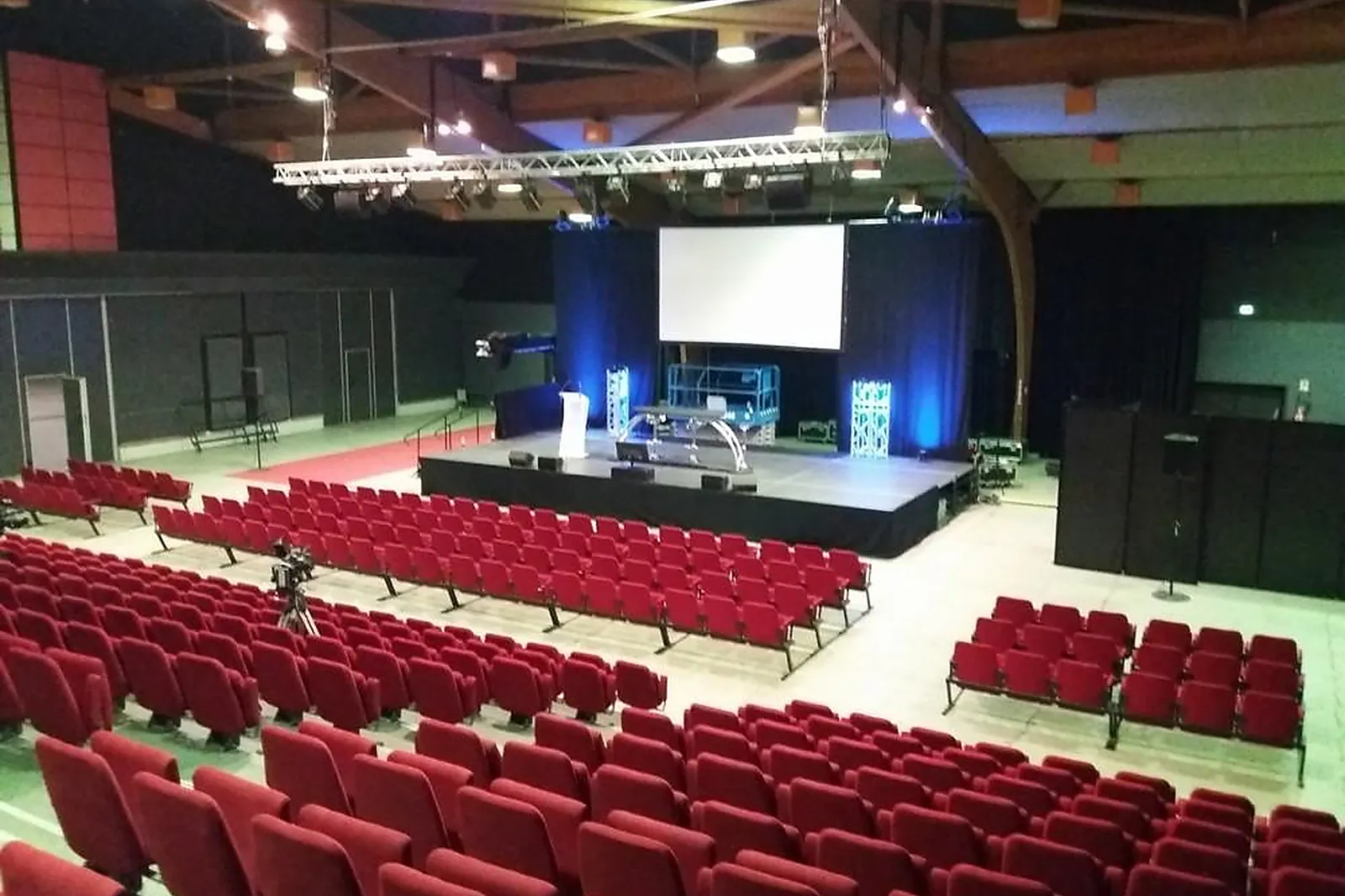 Lieux événementiels, CHARTREXPO