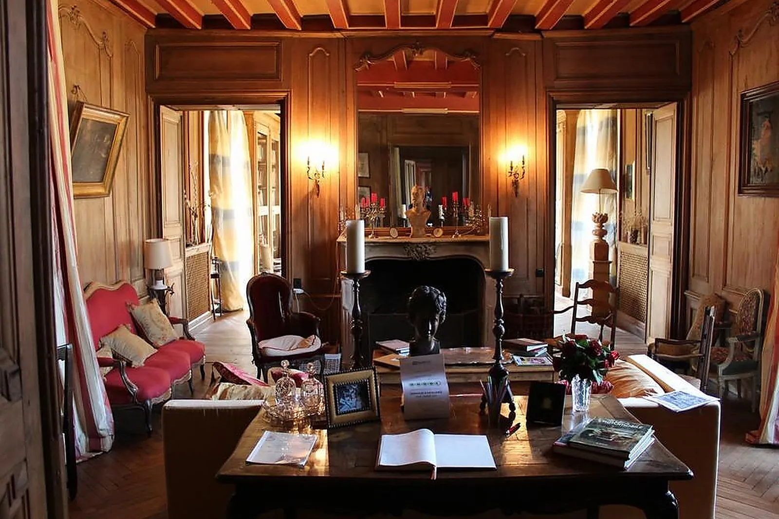 Lieux événementiels, CHÂTEAU CHAMBIERS