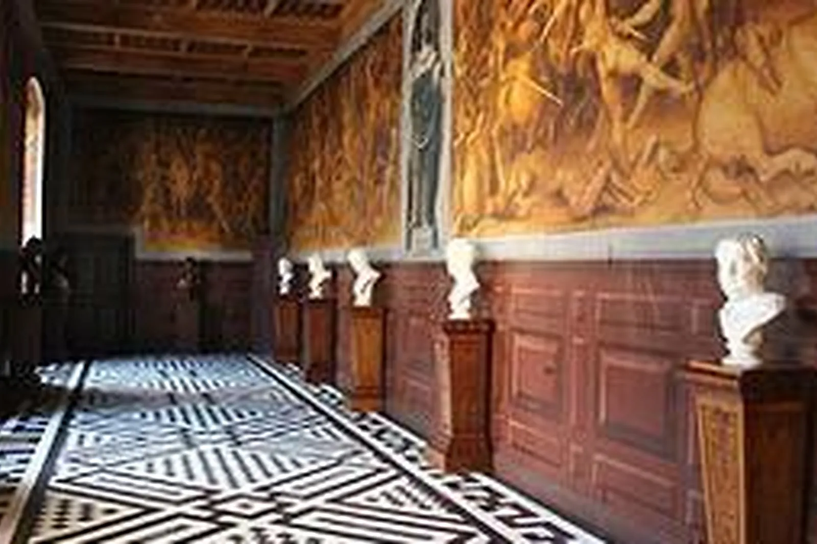 Lieux événementiels, CHATEAU D'ANCY-LE-FRANC