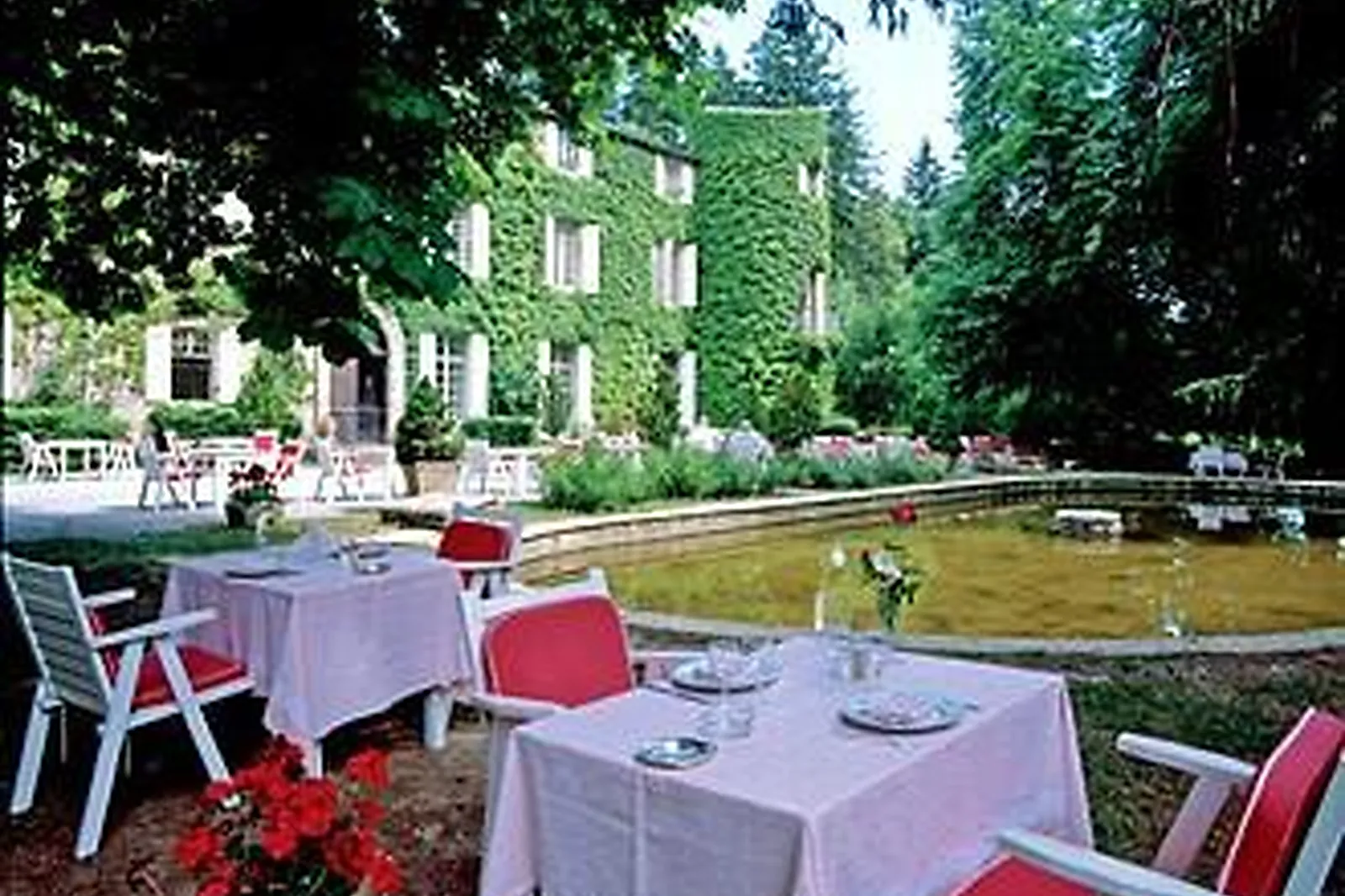 Lieux événementiels, CHÂTEAU D'AYRES
