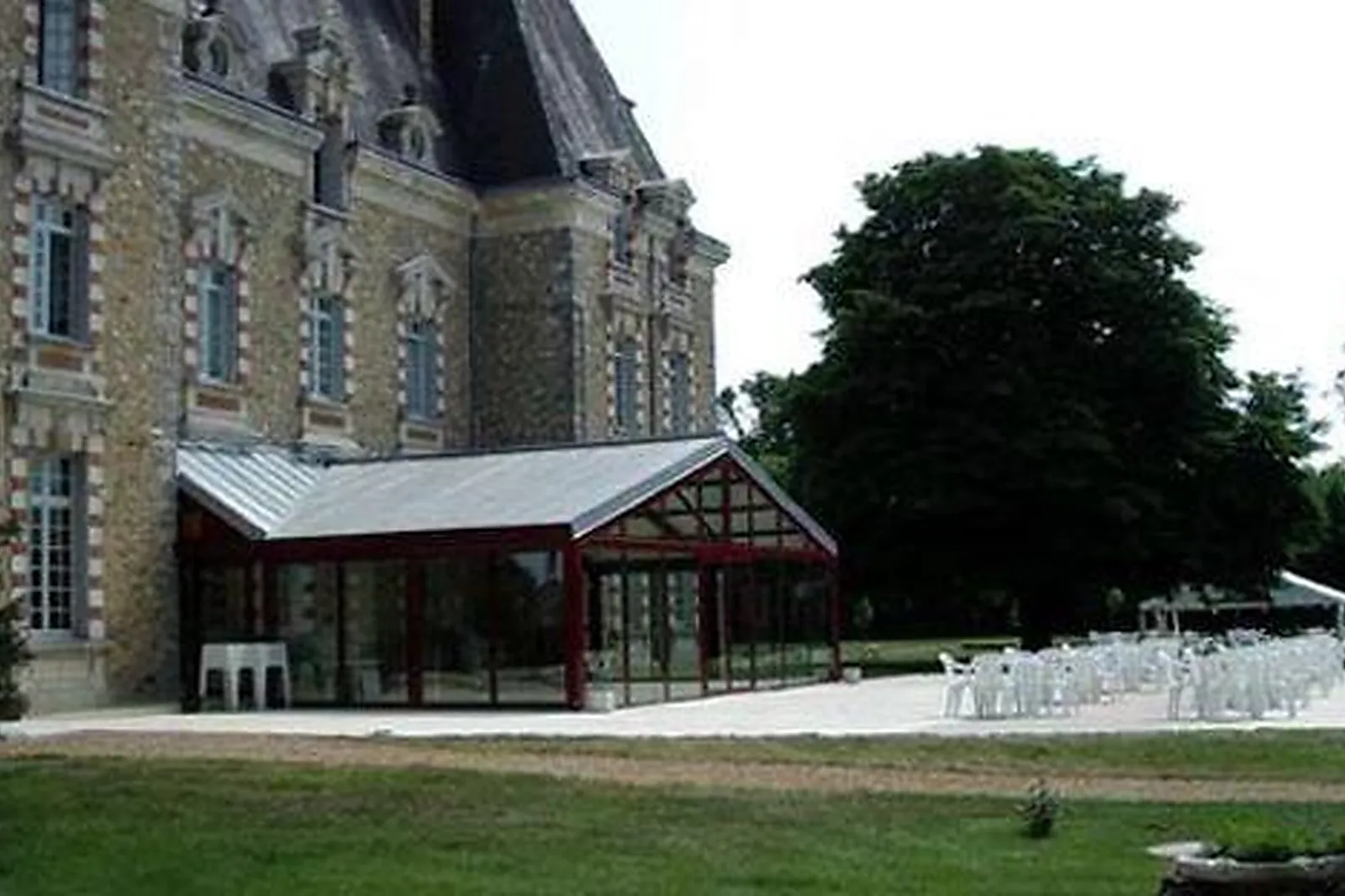 Lieux événementiels, CHATEAU DE MONTBRAYE