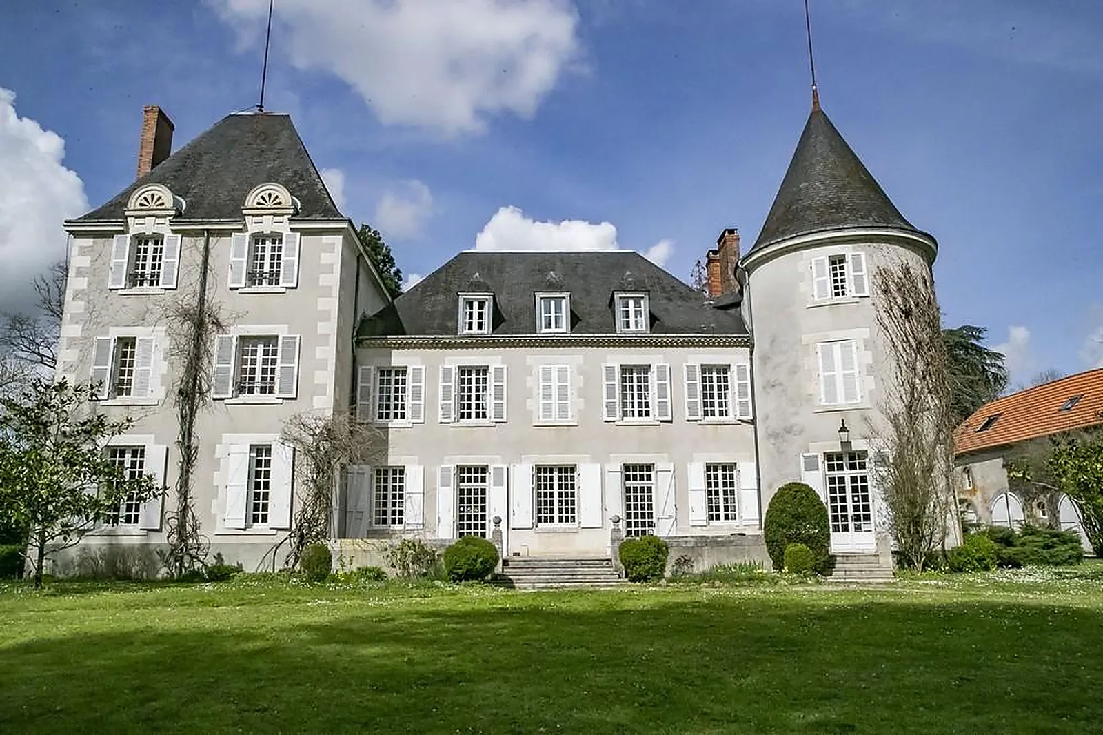 Lieux événementiels, CHÂTEAU DOMAINE DU FAN