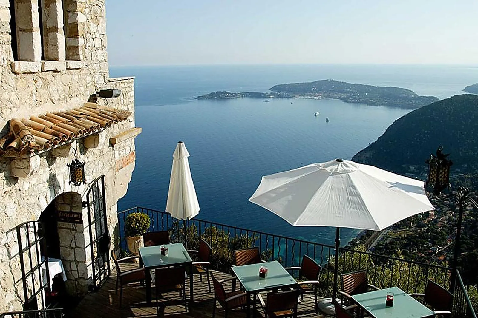 Lieux événementiels, CHÂTEAU EZA