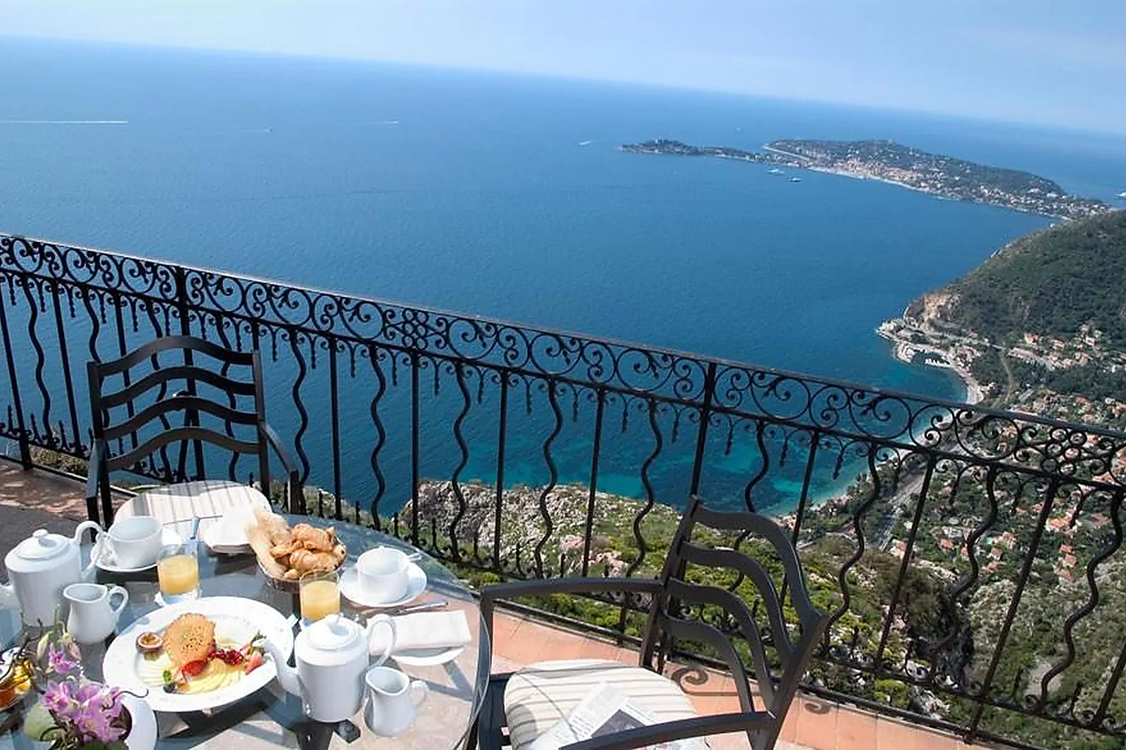 Lieux événementiels, CHÂTEAU EZA