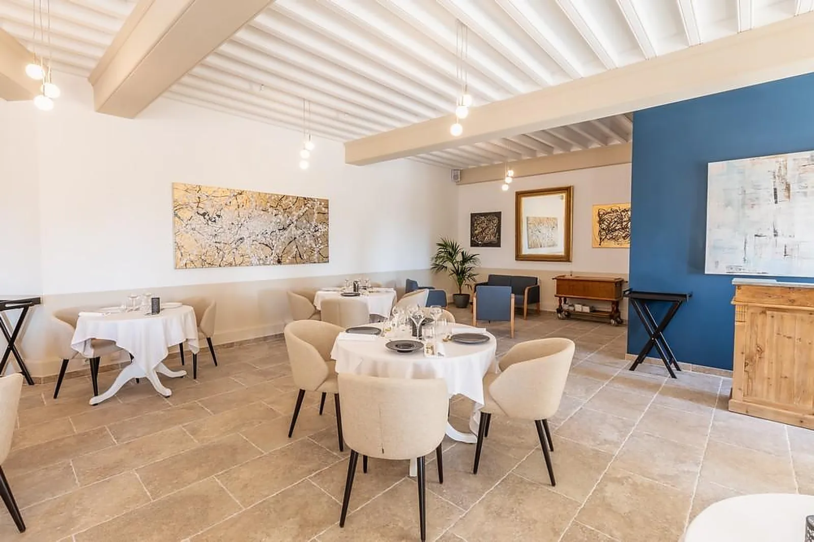 Lieux événementiels, CHÂTEAU FINES ROCHES