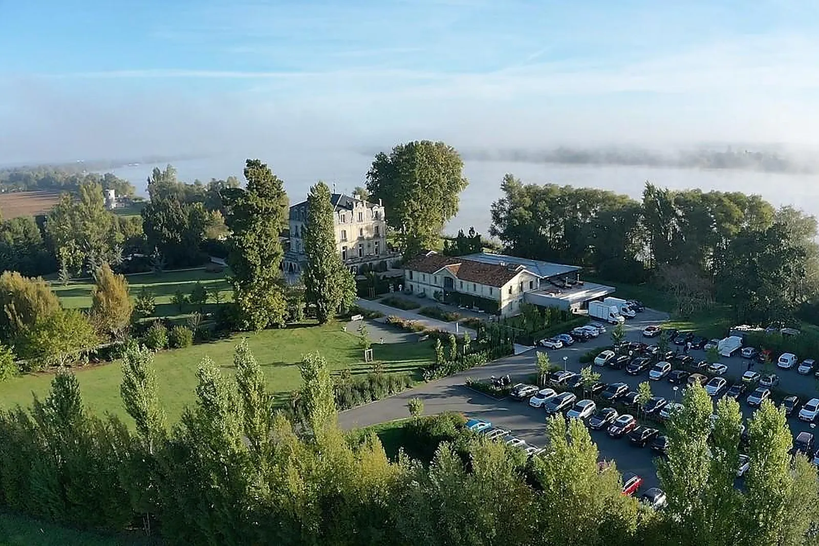 Lieux événementiels, CHÂTEAU GRATTEQUINA