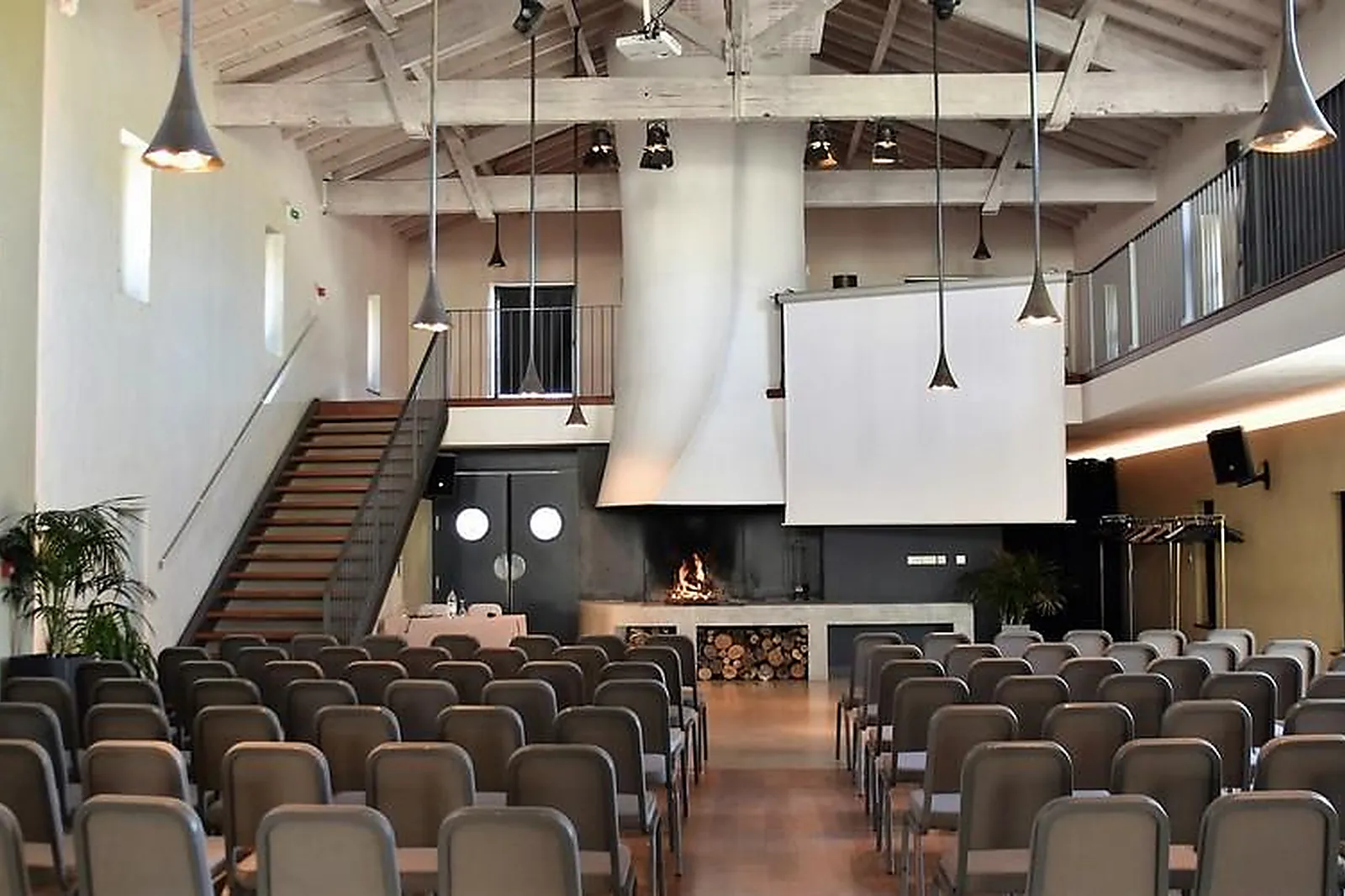 Lieux événementiels, CHÂTEAU GRATTEQUINA