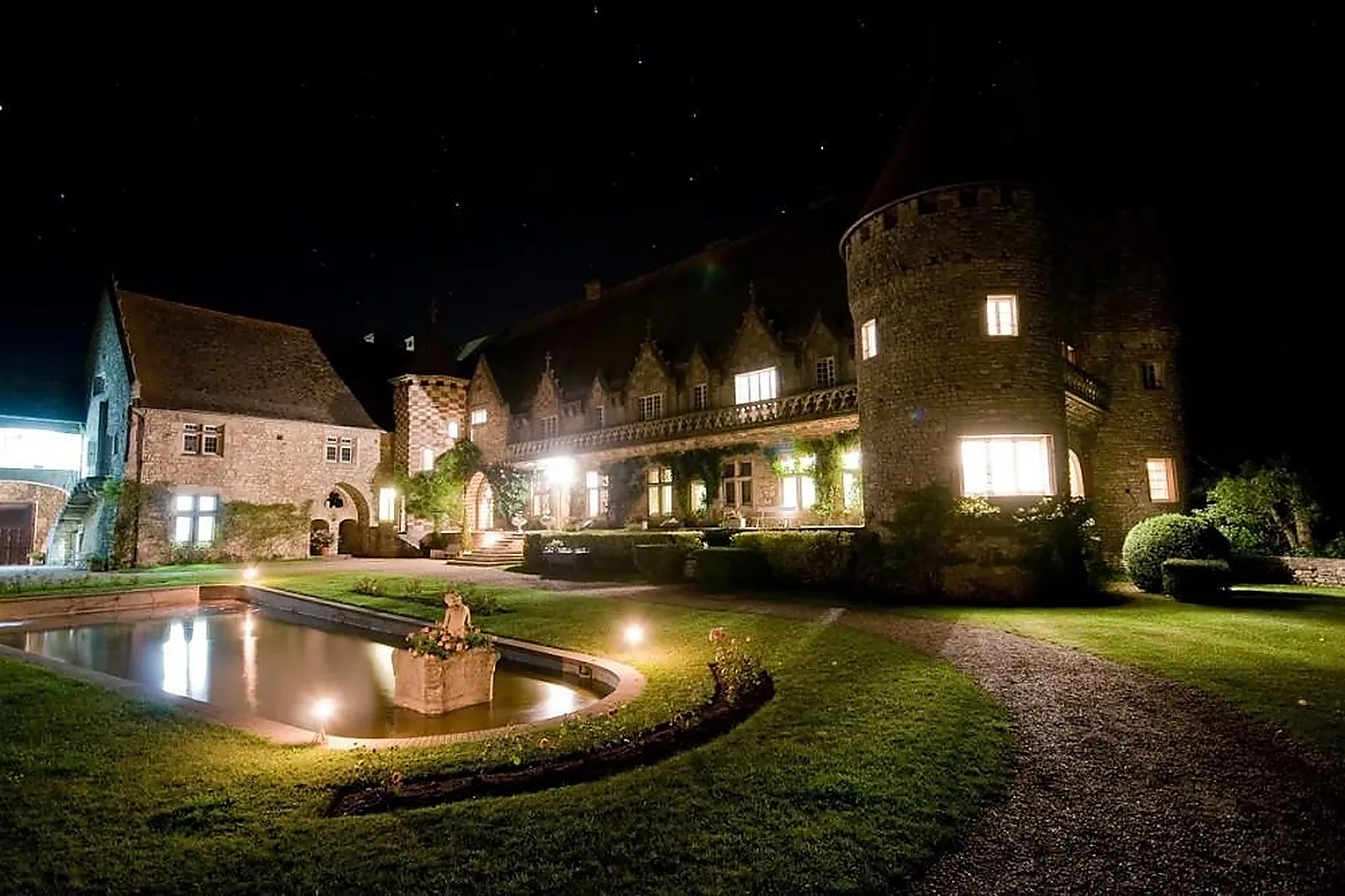 Lieux événementiels, CHÂTEAU HATTONCHATEL
